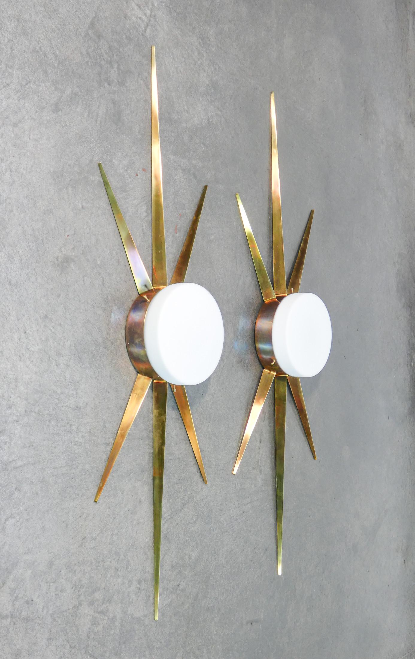 Italian Pair of wall or ceiling lamps, design by Giò PONTI for ARREDOLUCE