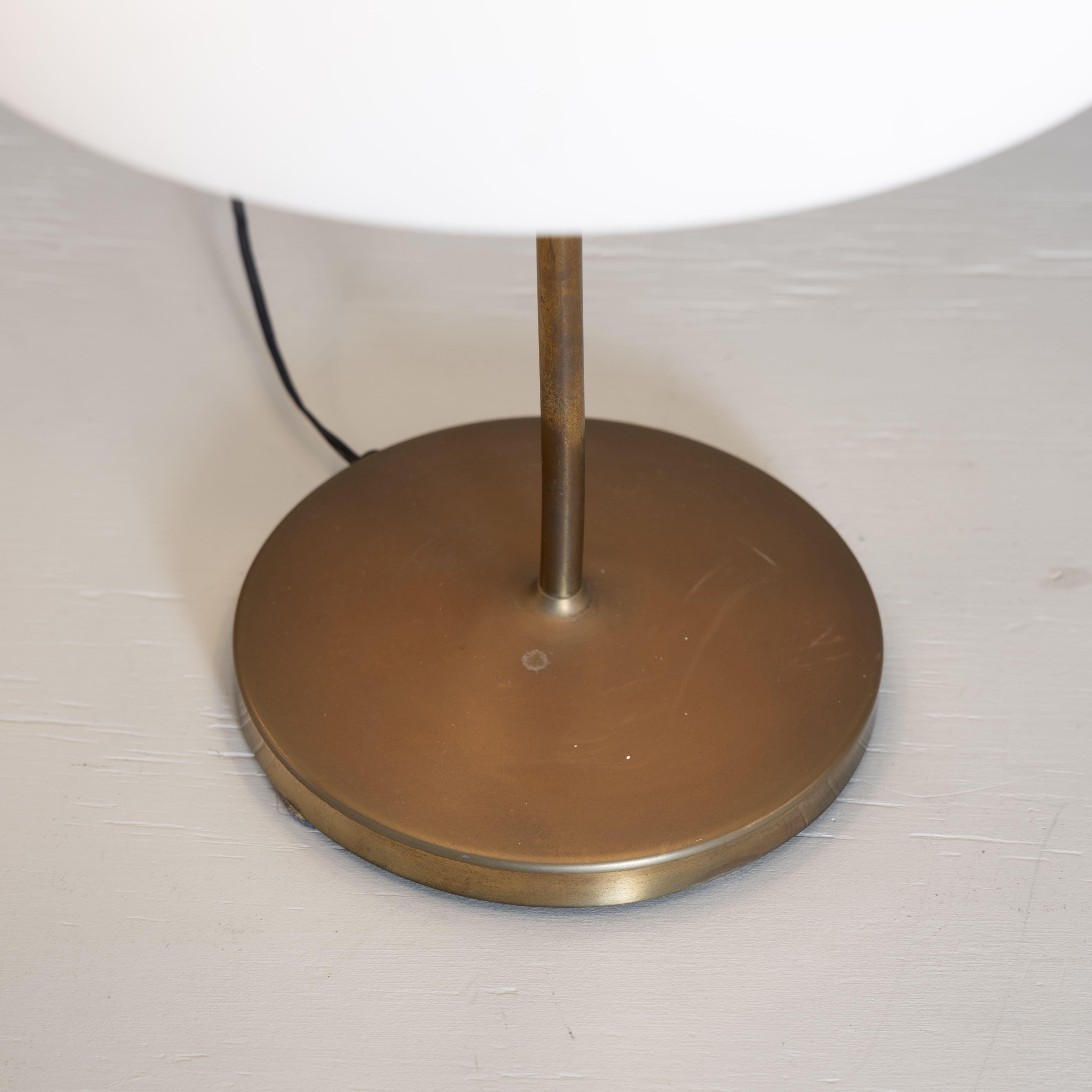 Italian Coppia di lampade da tavolo Arenzano, Ignazio Gardella, Azucena, 1965 in vendita