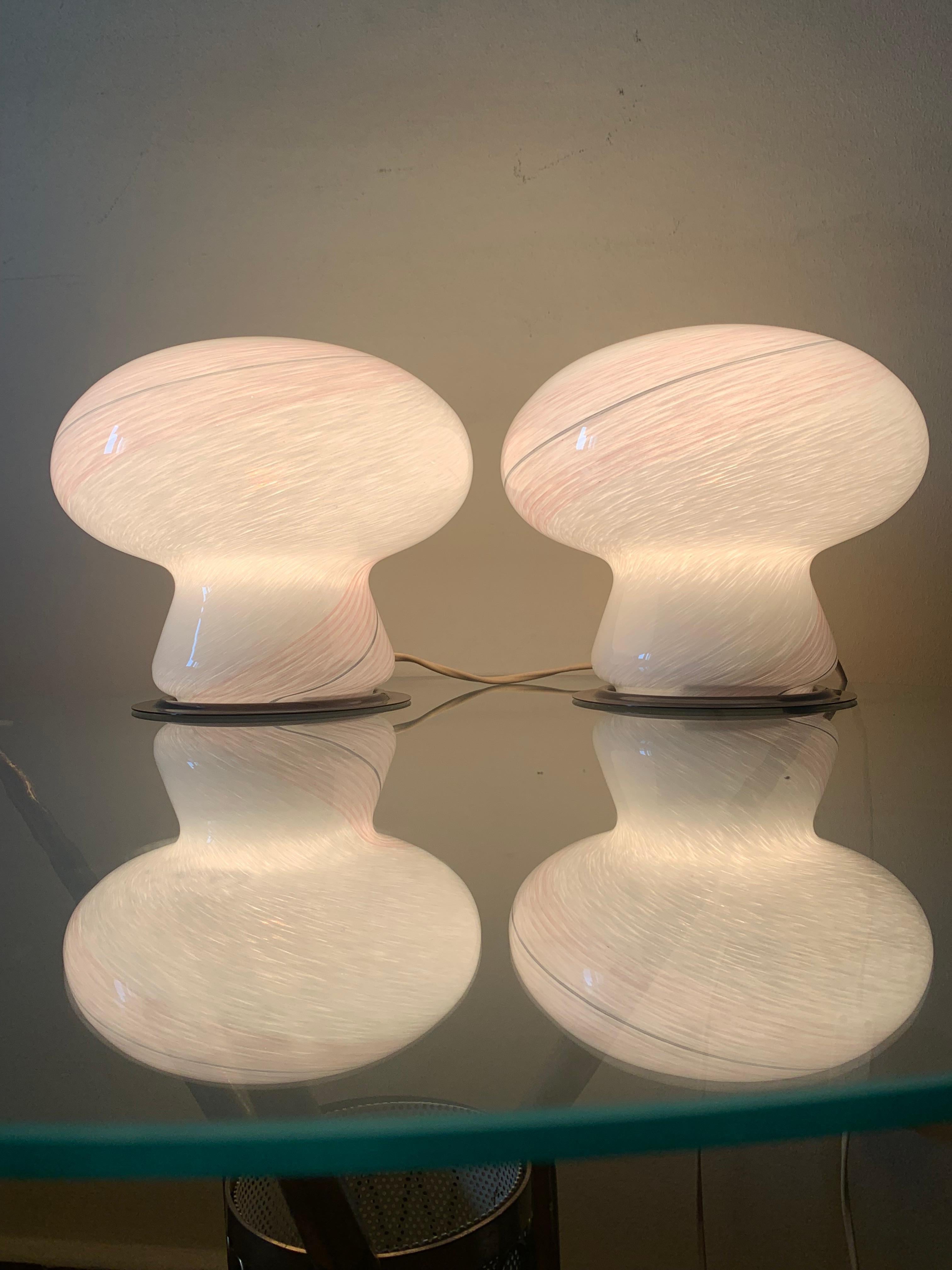 Pair of Murano mushroom table lamps Italy Venini 1970s For Sale 1