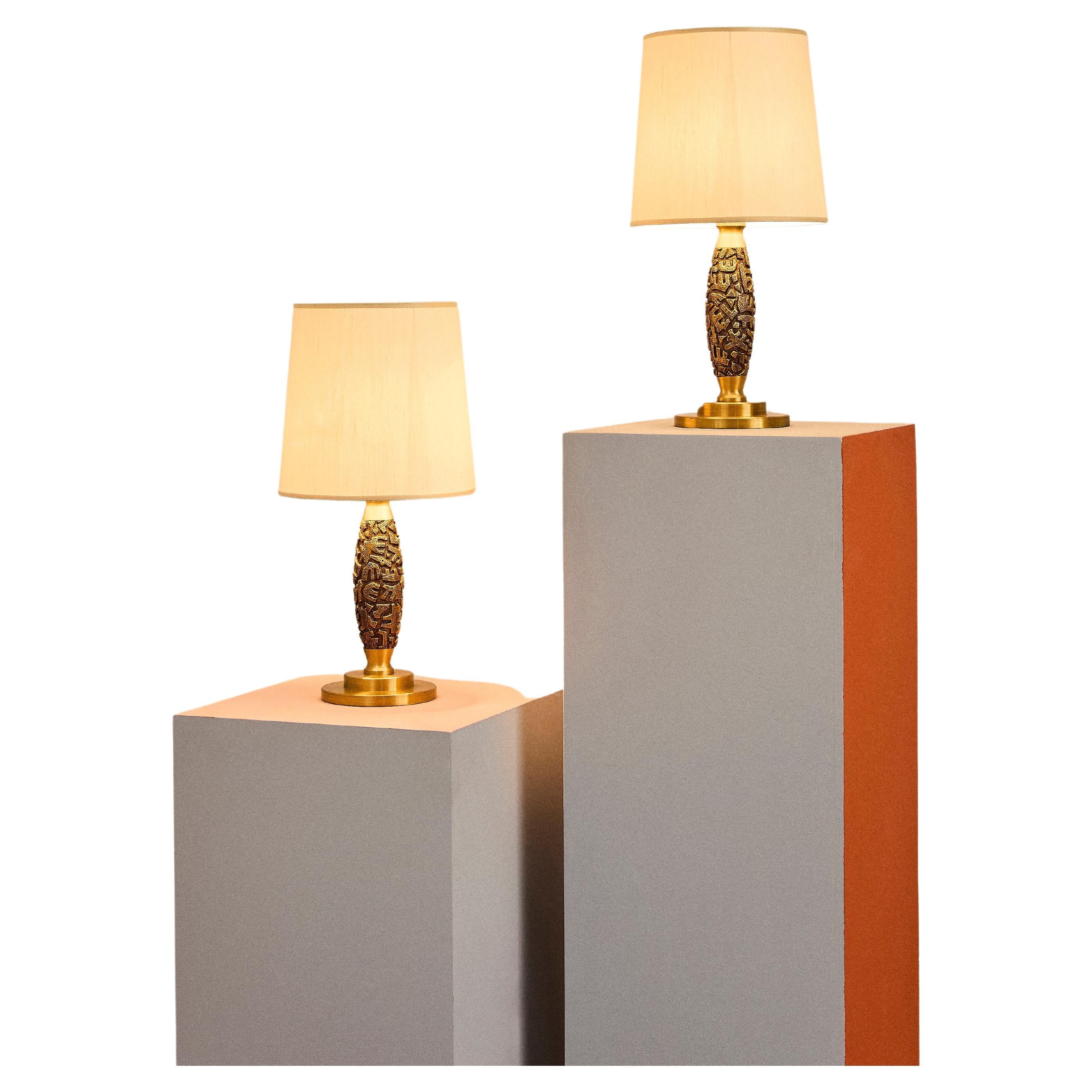 Coppia di lampade da tavolo in bronzo di Luciano Frigerio