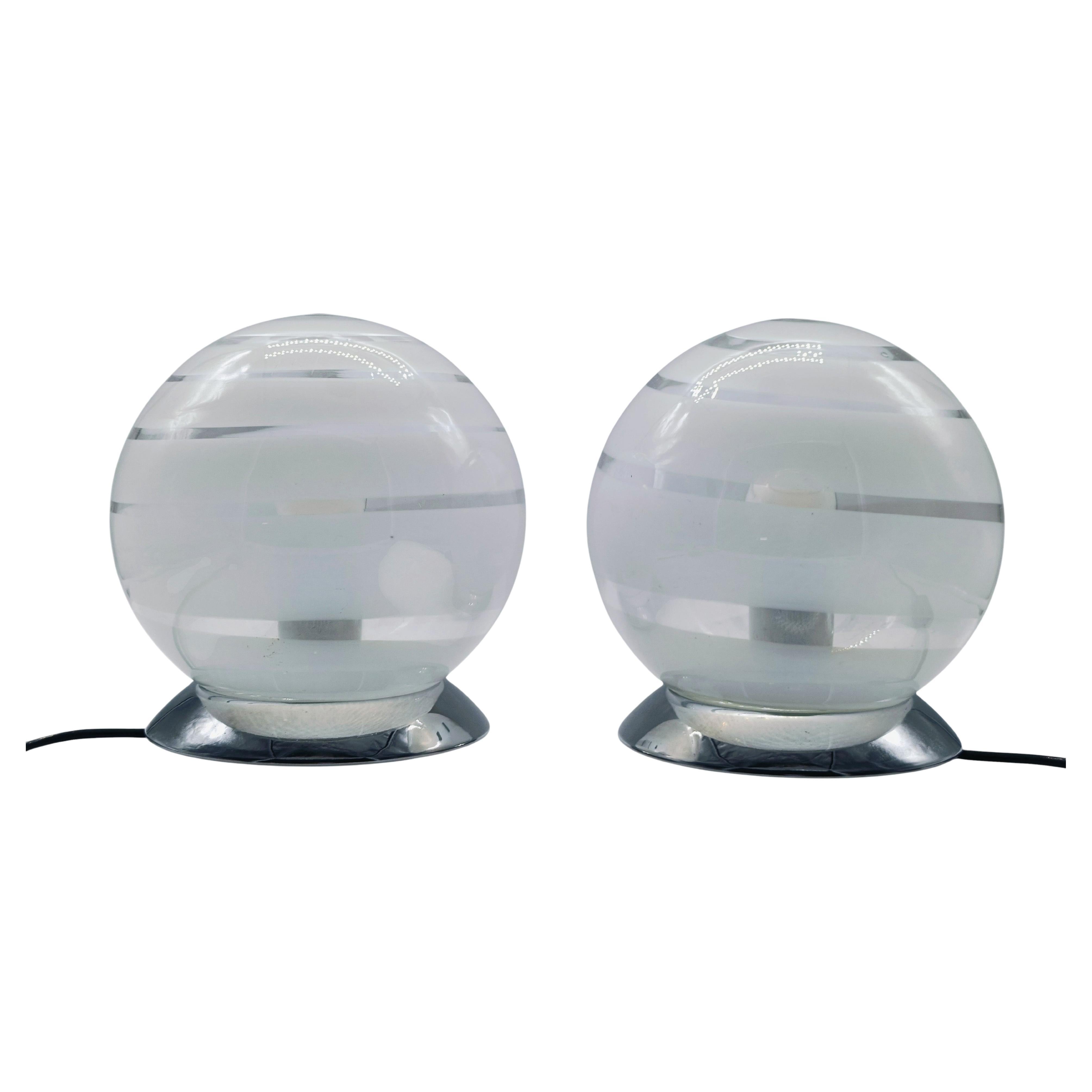 Paire de lampes de table en verre de Murano et chrome, Italie, années 1970 en vente