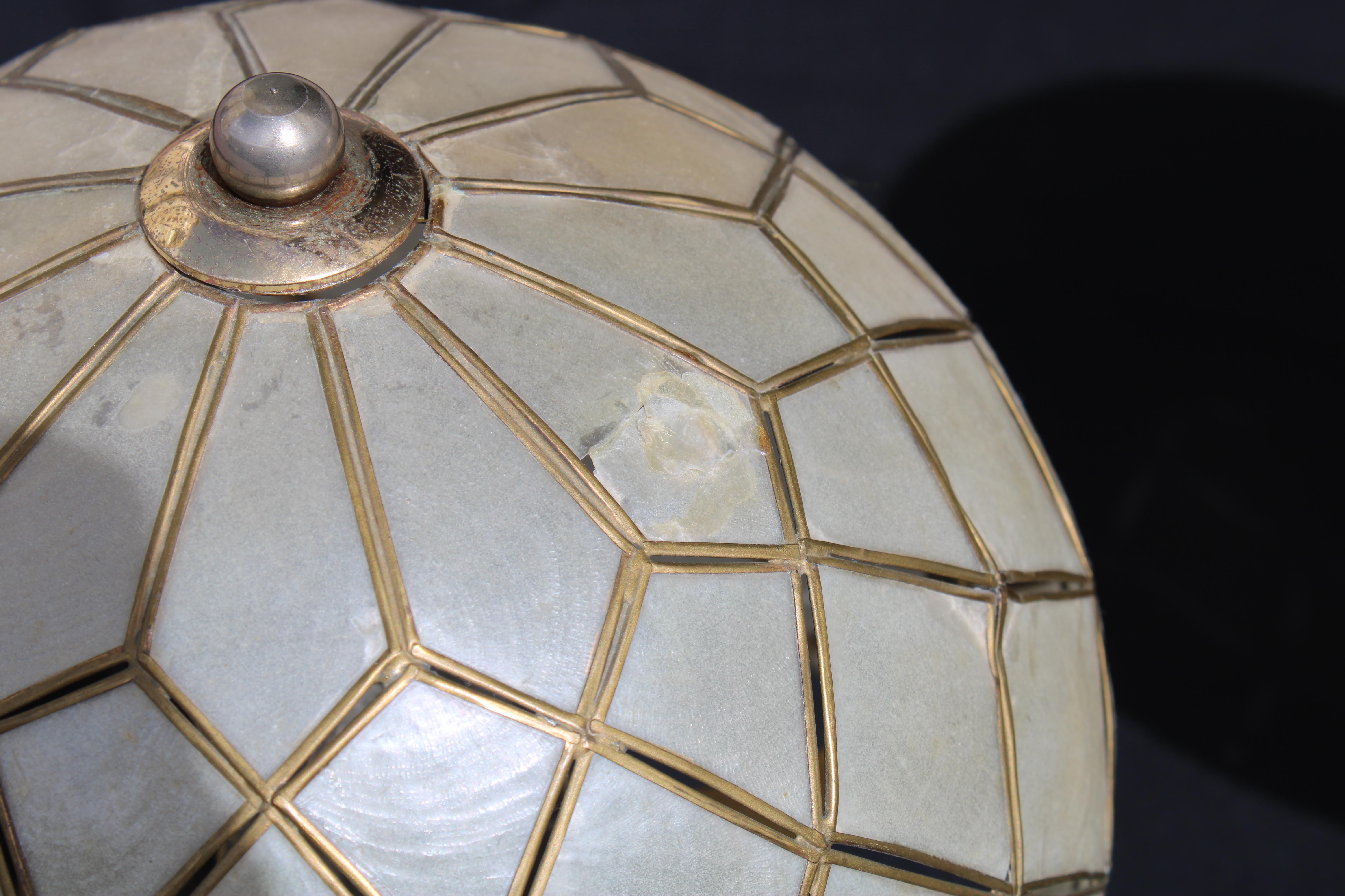 Late 20th Century Paire de lampes de table décoratives en laiton Italie 1970 en vente