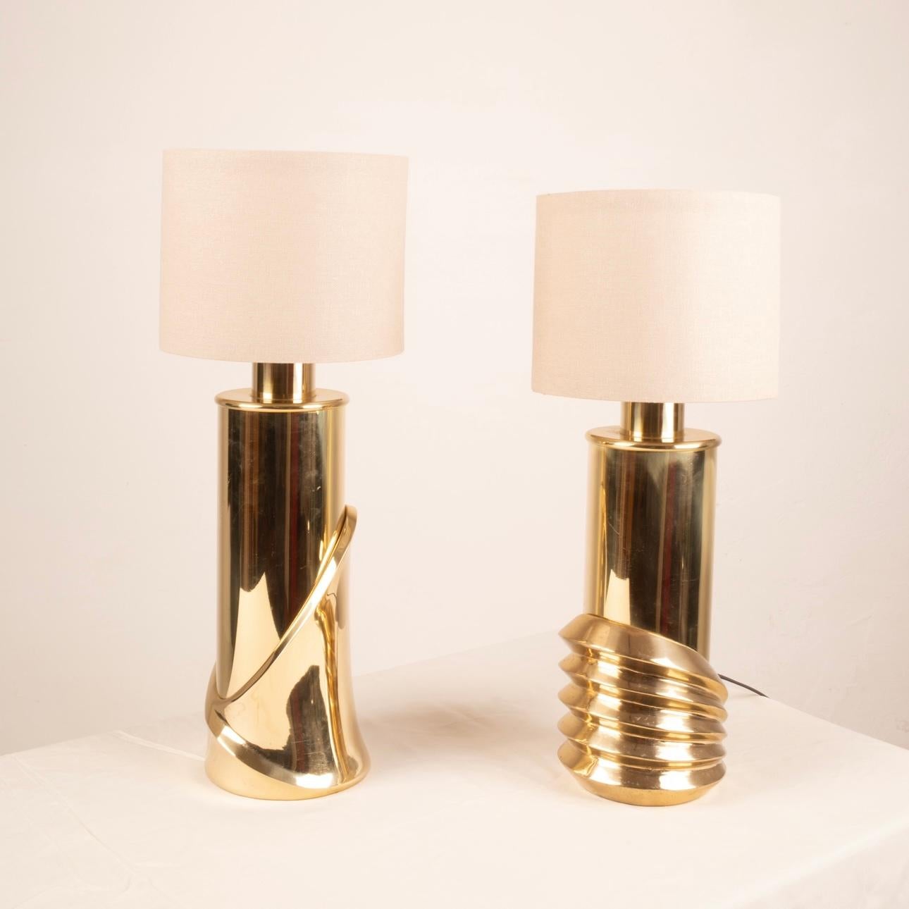 Italian Pair of Brass Lamps by Luciano Frigerio for Frigerio of Desio For Sale