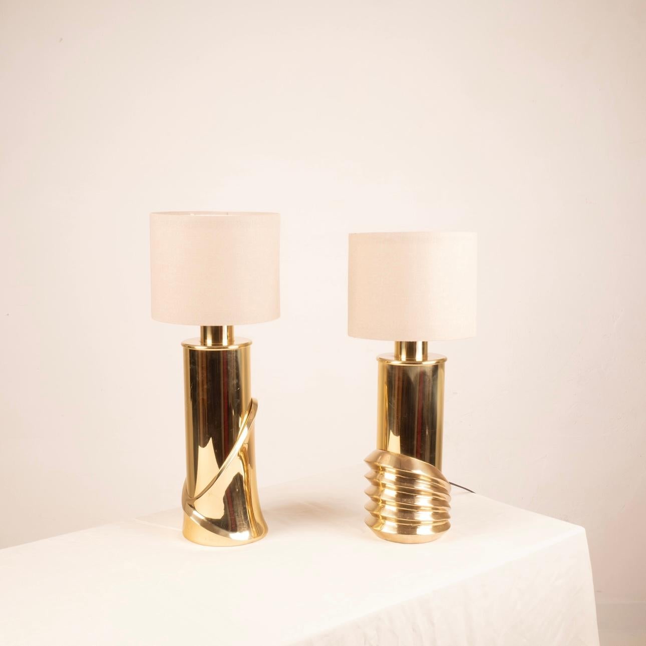Late 20th Century Pair of Brass Lamps by Luciano Frigerio for Frigerio of Desio For Sale