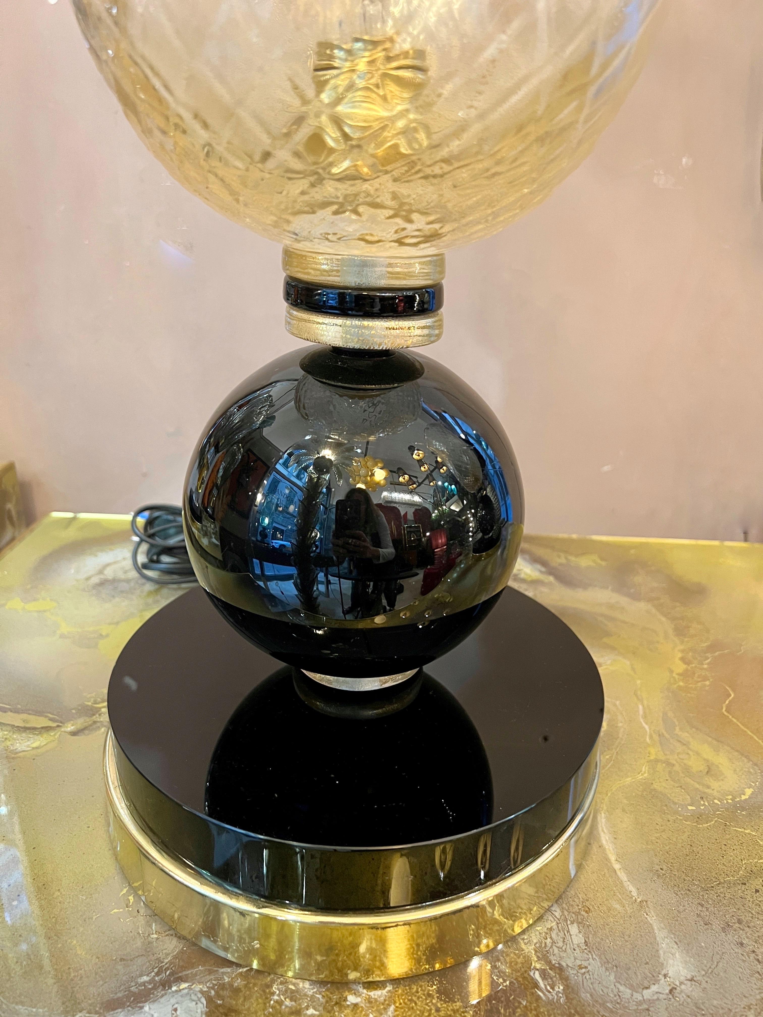 Coppia di lampade in vetro di Murano oro con base nera, 1940 11