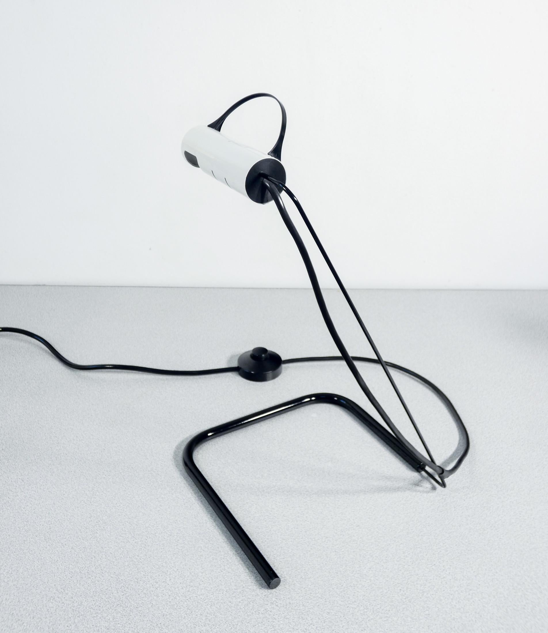 Coppia di lampade Slalom, design Vico MAGISTRETTI per OLUCE. Italia, Años 80 en venta 2