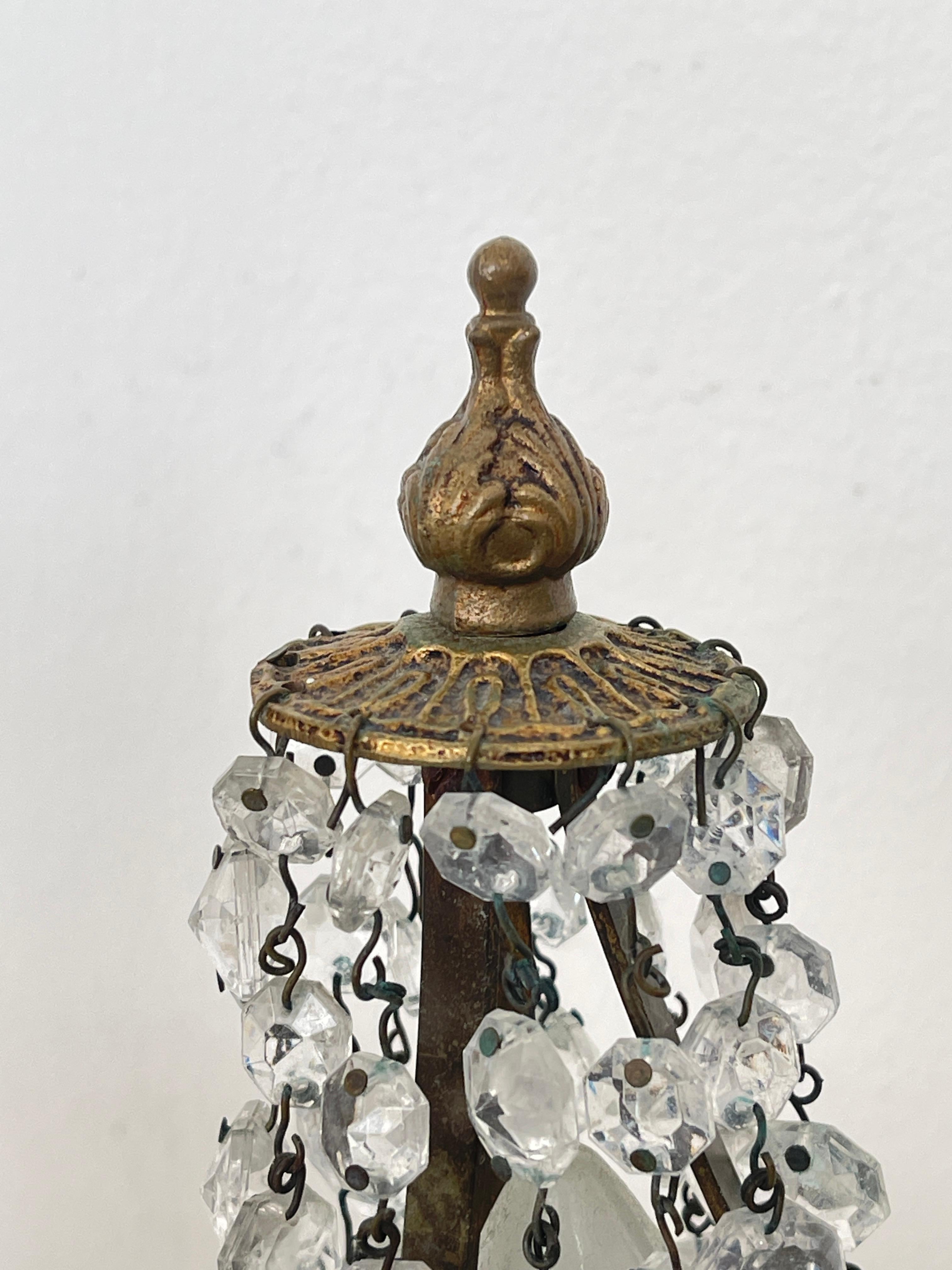 20th Century Paire de lampes vintage avec cristaux - Golden Elegance en vente