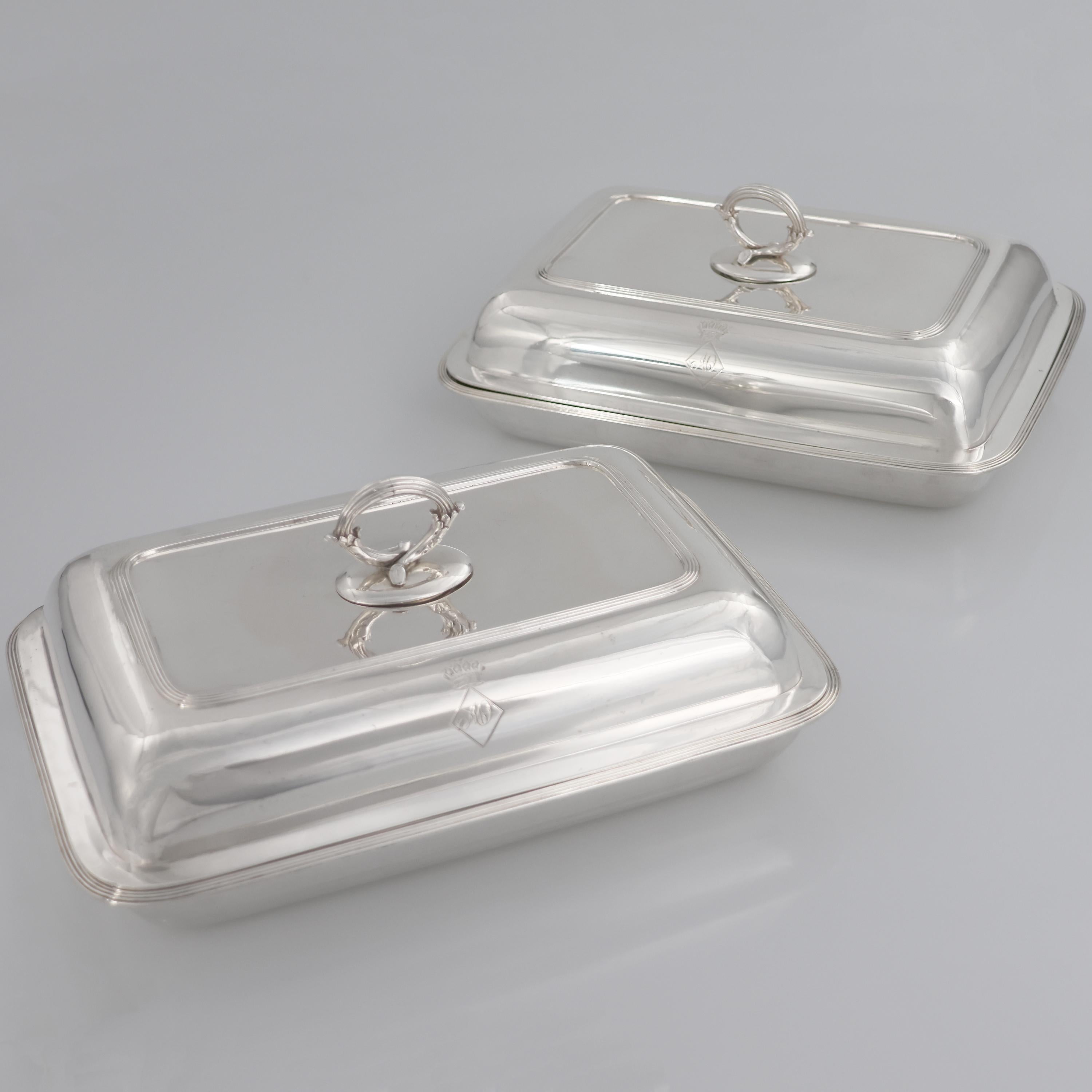 Giorgio III Coppia di legumiere e coperchio in argento sterling, Paul Storr, Londra, 1800 in vendita