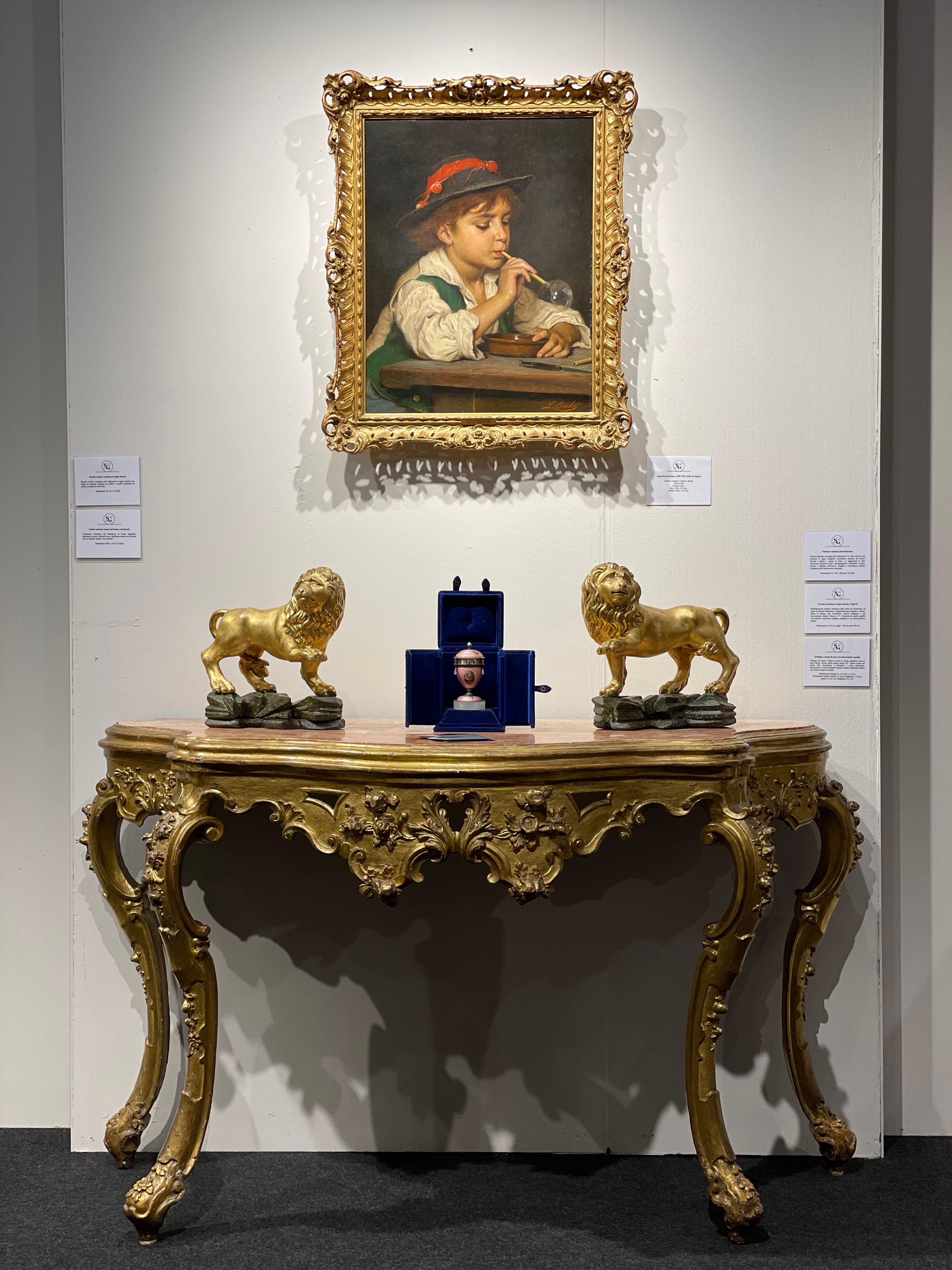 Italian Paire de lions en bois doré, Louis XIV en vente