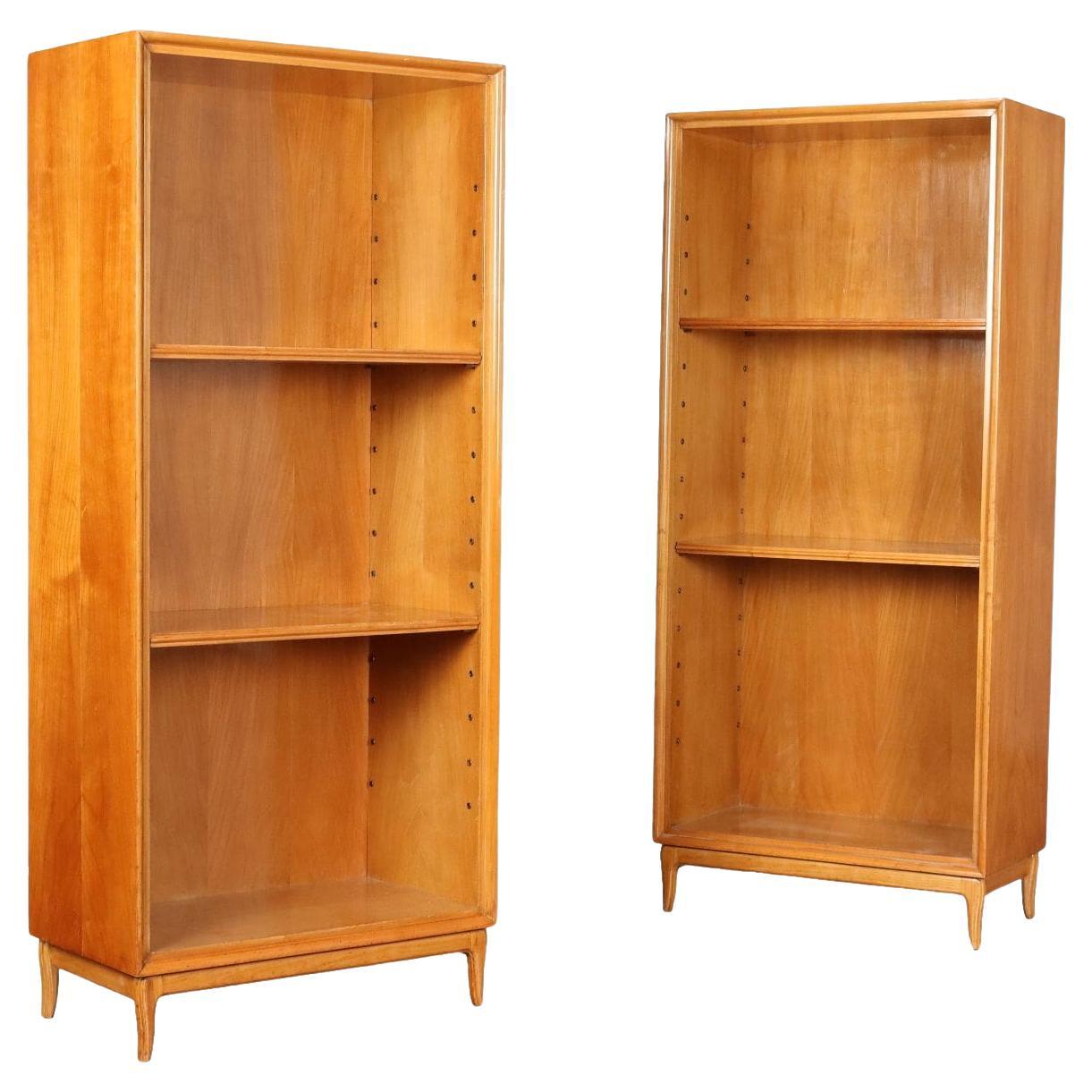 Paar Bücherregale aus gebeiztem Pappelholz aus den 1950er Jahren im Angebot