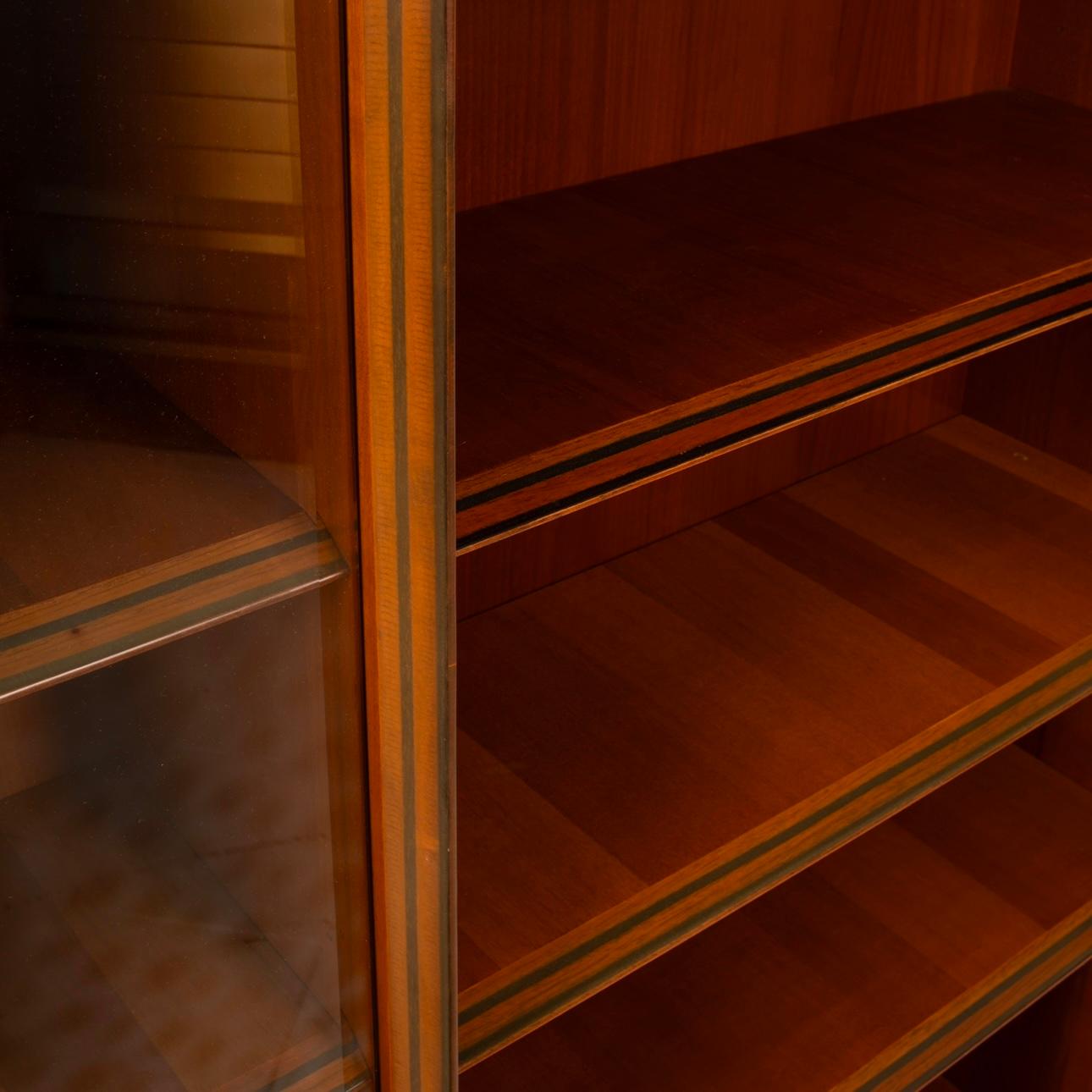 Pair of Artona Bookcases by Afra and Tobia Scarpa for Maxalto Italy 1970 in vendita 7