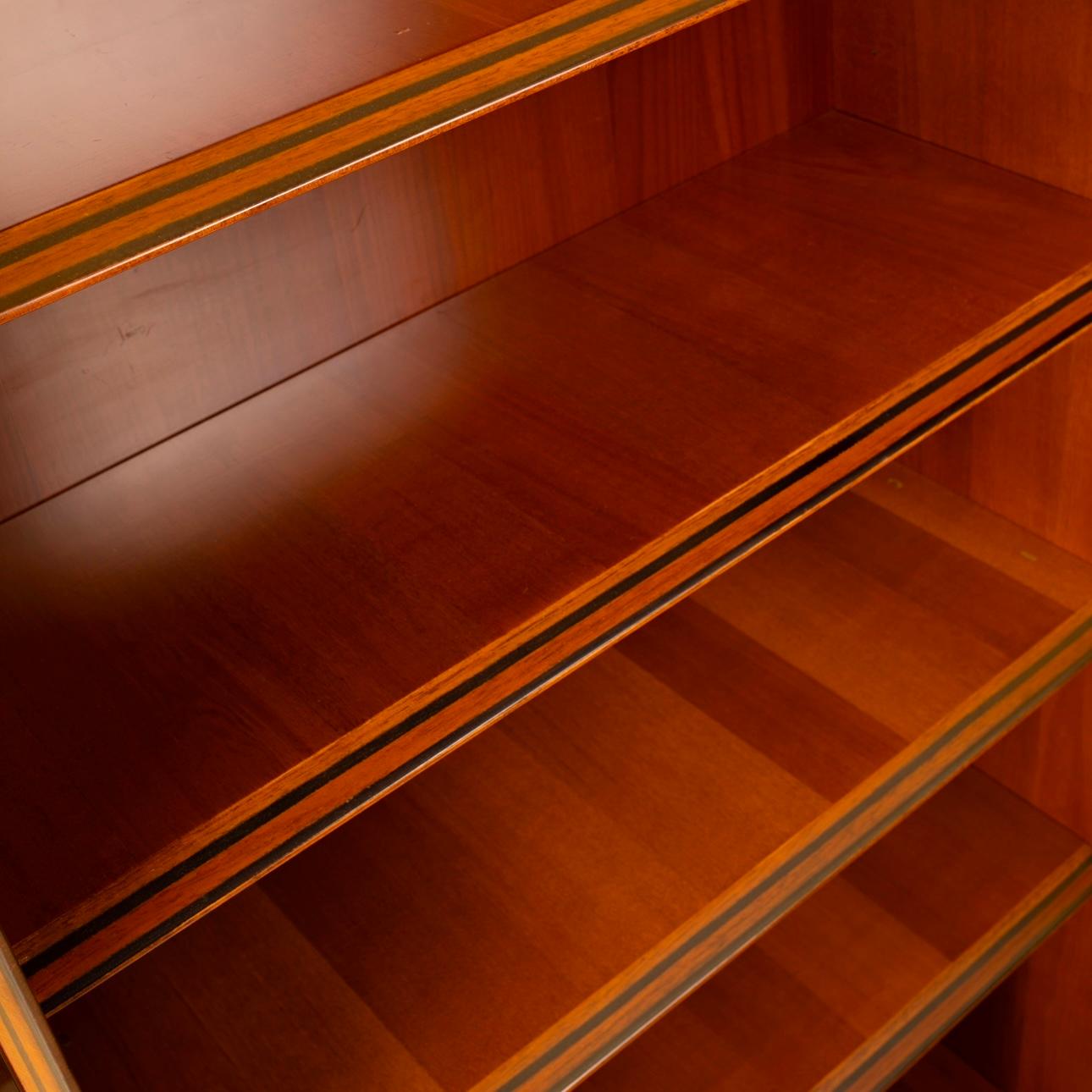 Italian Pair of Artona Bookcases by Afra and Tobia Scarpa for Maxalto Italy 1970 in vendita