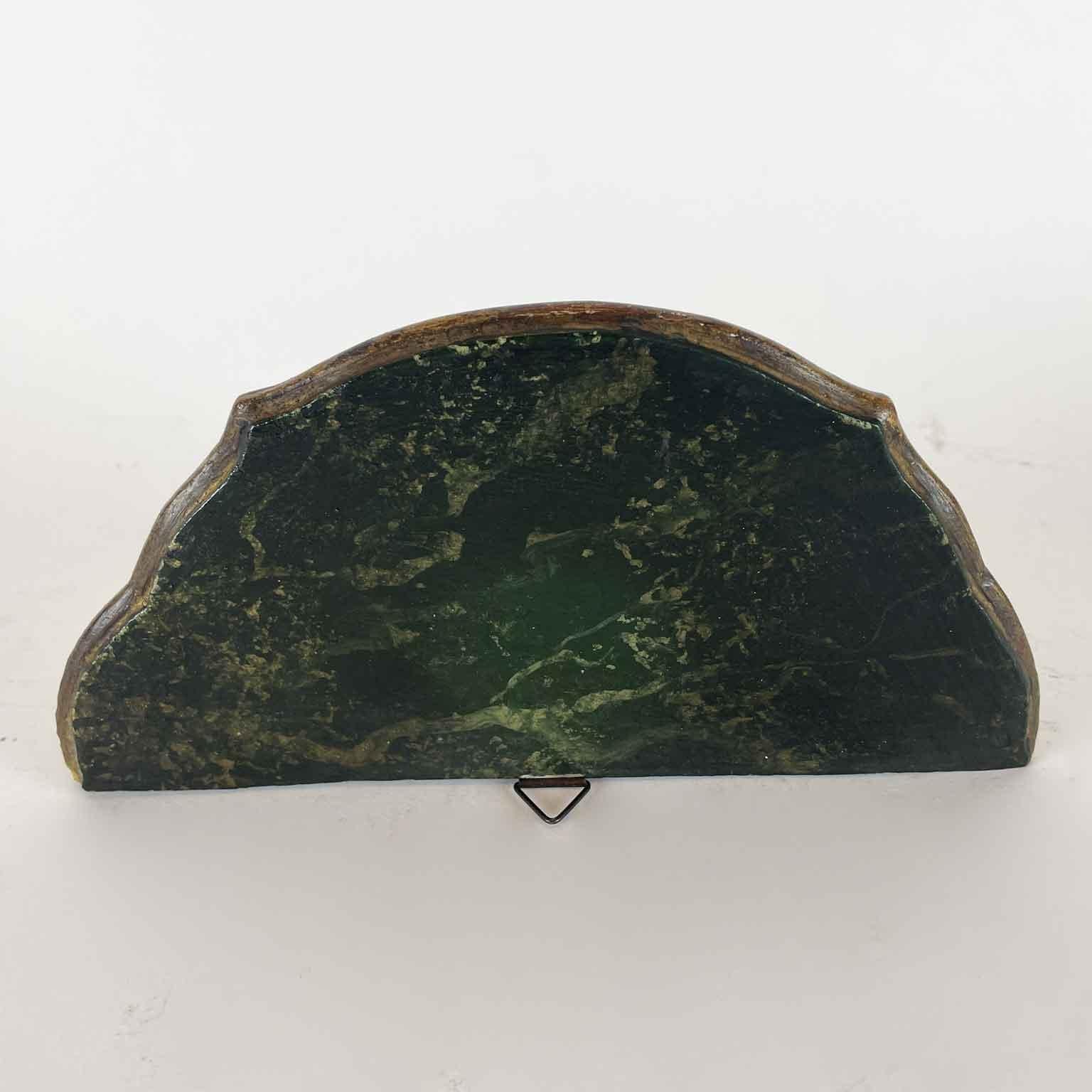 Coppia di Mensole Italiane XIX Secolo in Legno Dorato con Maiolica del 1700 Mayólica en venta