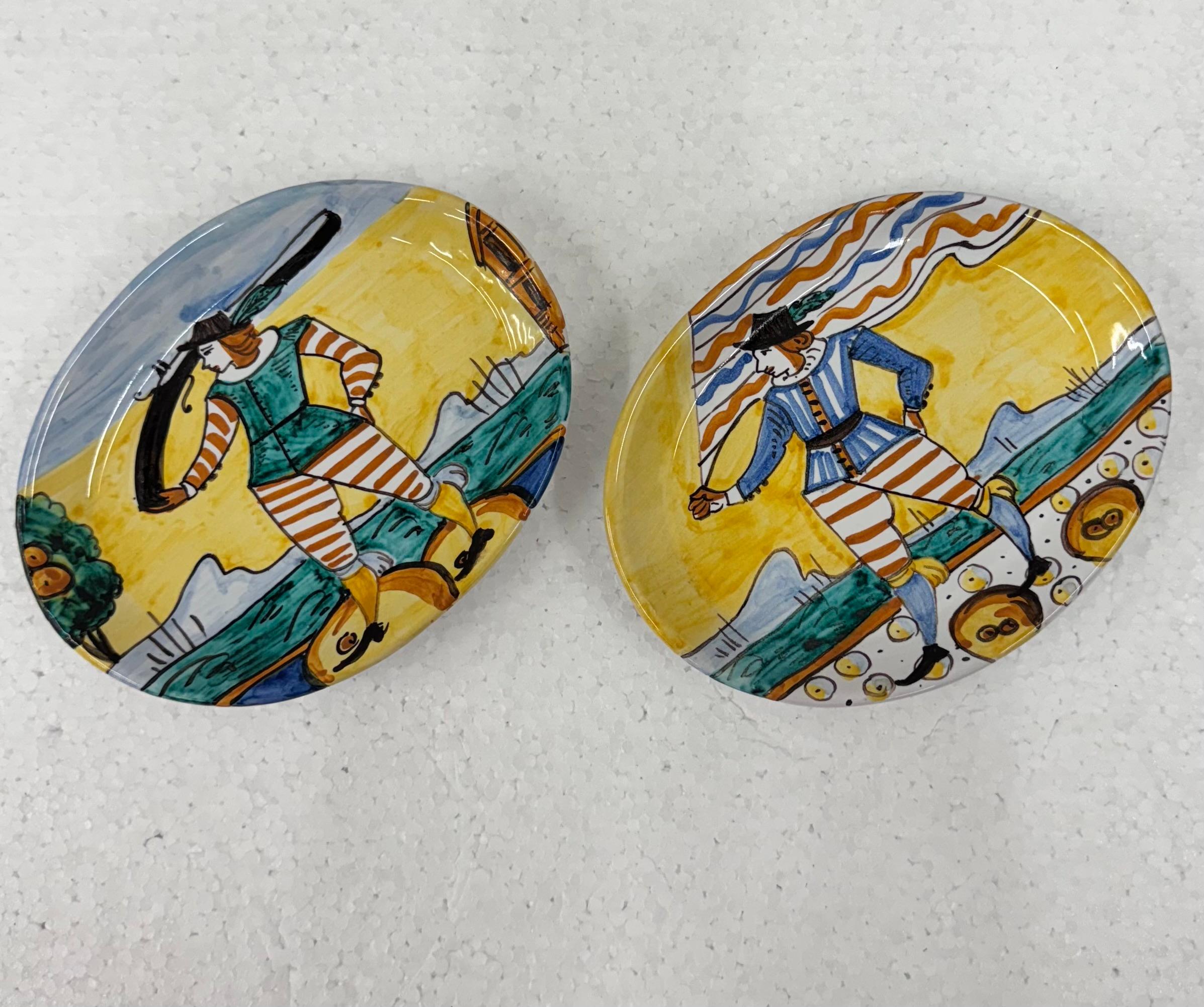 Late 20th Century Pair of ceramic saucers - ND Diolfi Montelupo