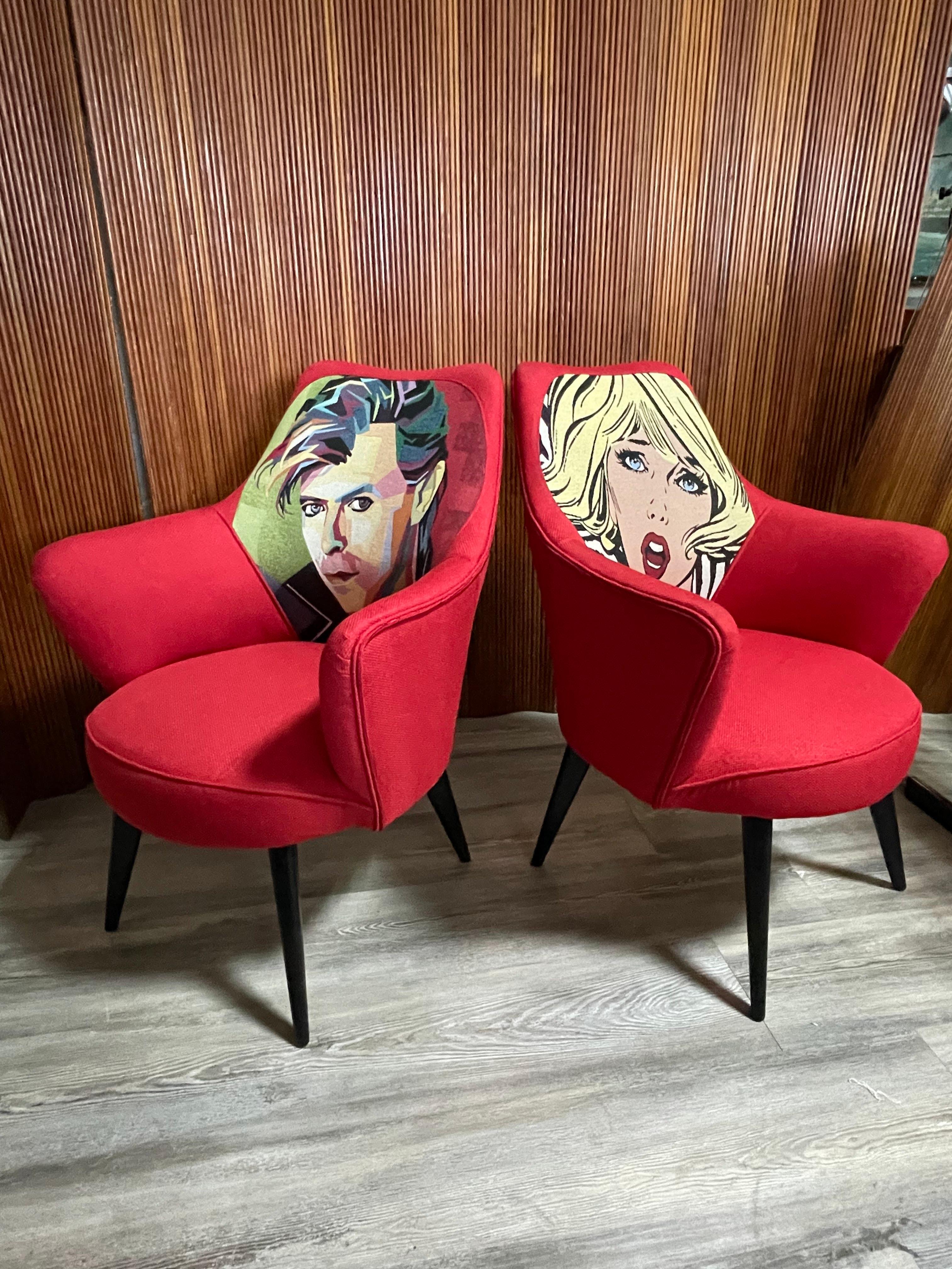 Paire de fauteuils des années 1950 entièrement restaurés en vente 12