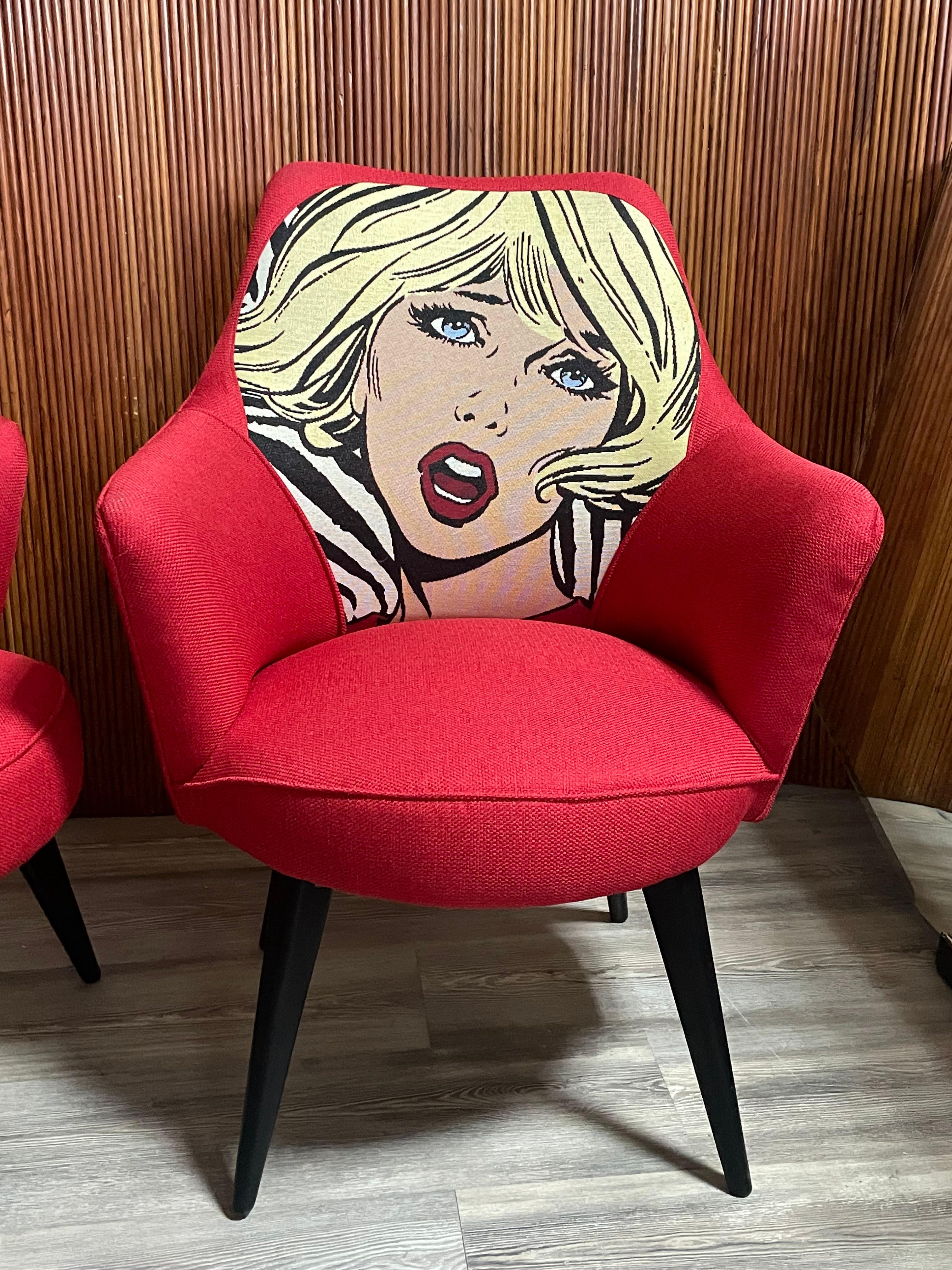Mid-20th Century Paire de fauteuils des années 1950 entièrement restaurés en vente