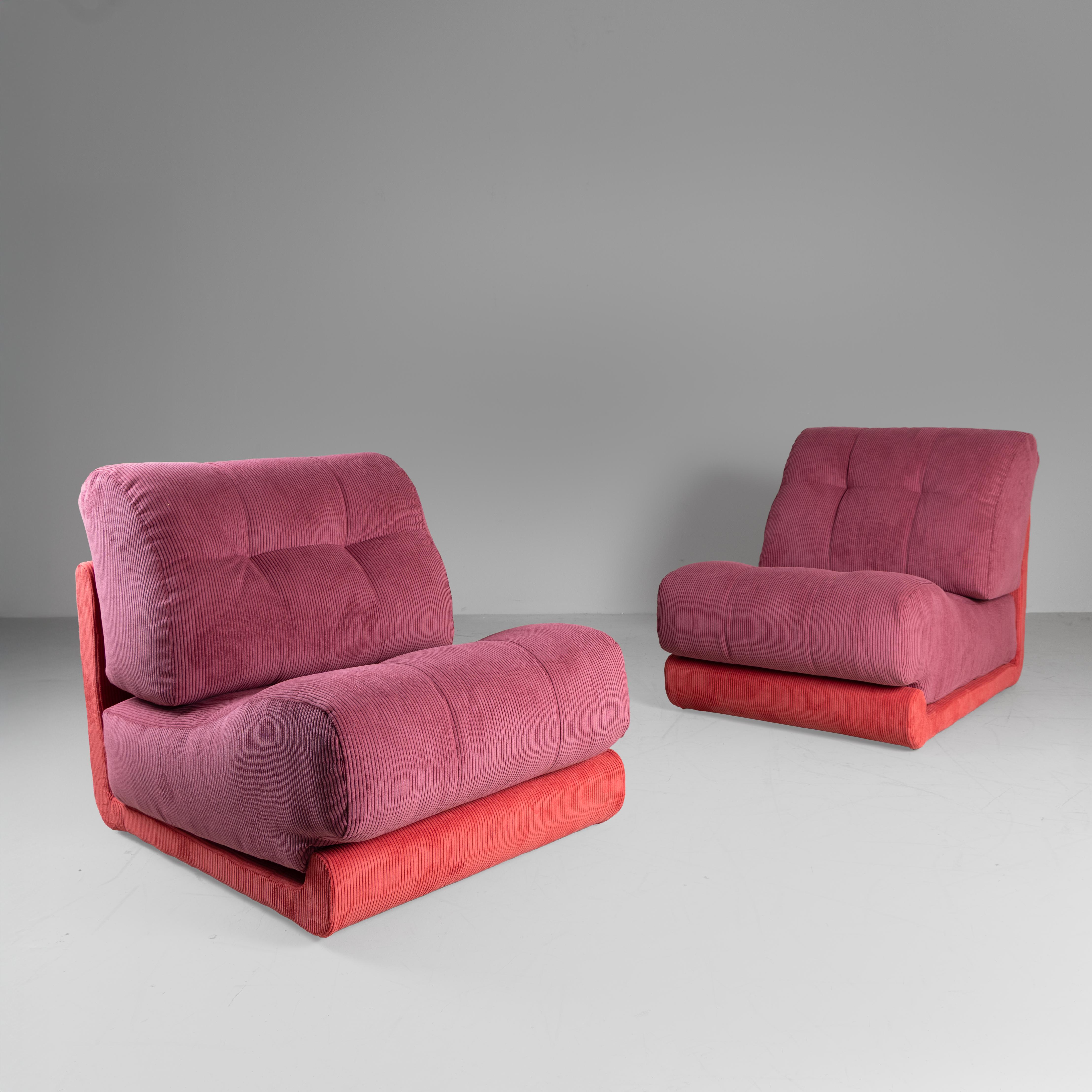 Paar L2C-Sessel von Guido Faleschini, Mariani, 1970 (Space Age) im Angebot