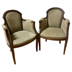 Paar elegante Sessel im klassischen Louis Philippe-Stil
