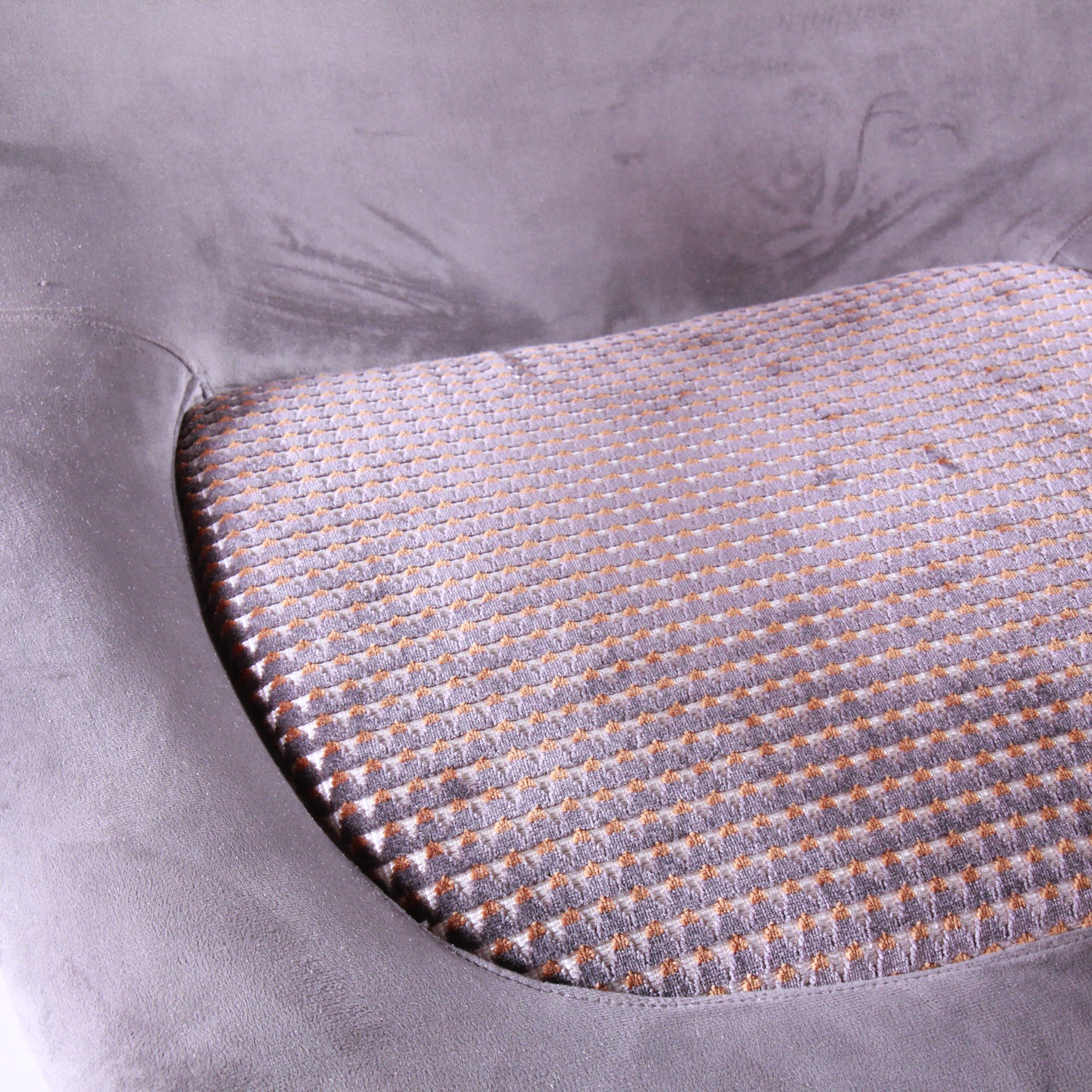 Paire de fauteuils, fabrication scandinave, 1960 en vente 4