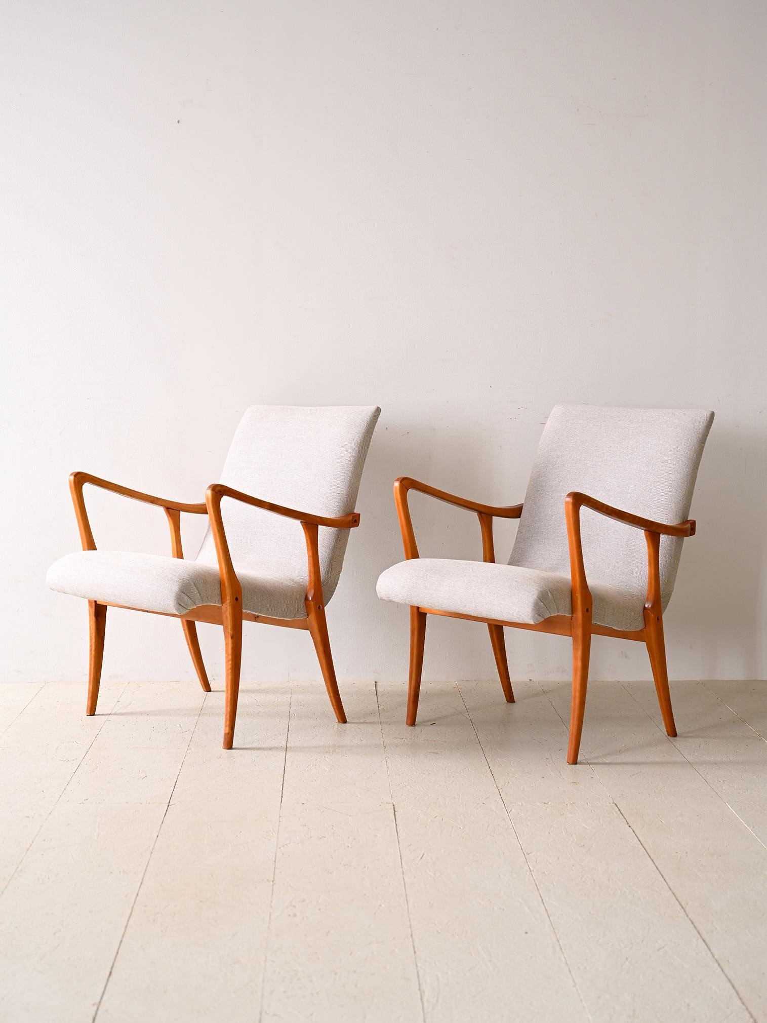 Scandinavian Pair of armchairs from the 1940s For Sale
