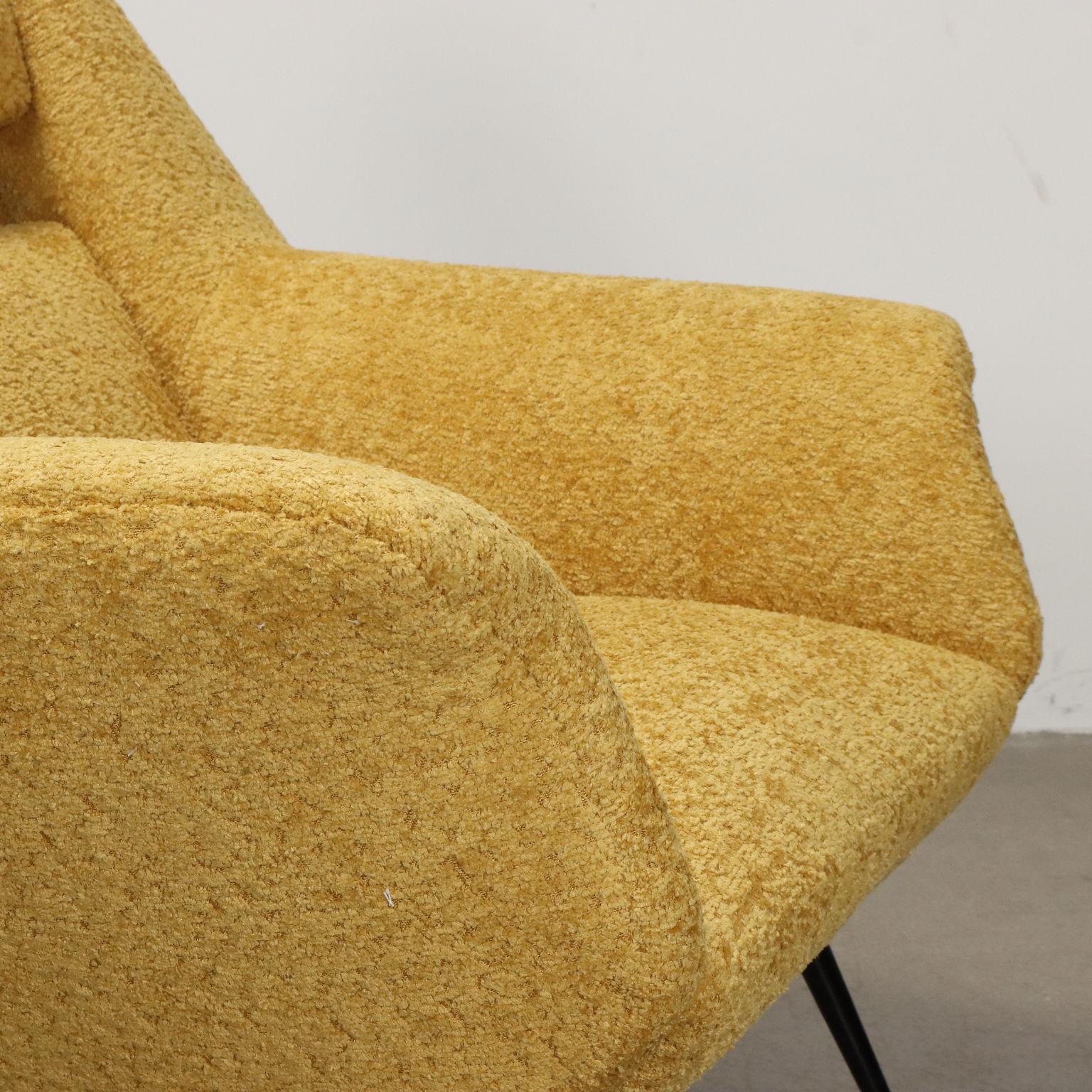 Milieu du XXe siècle Paire de fauteuils en tissu crème des années 50-60 en vente