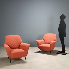 Paire de fauteuils saumonés des années 50-60, restaurés