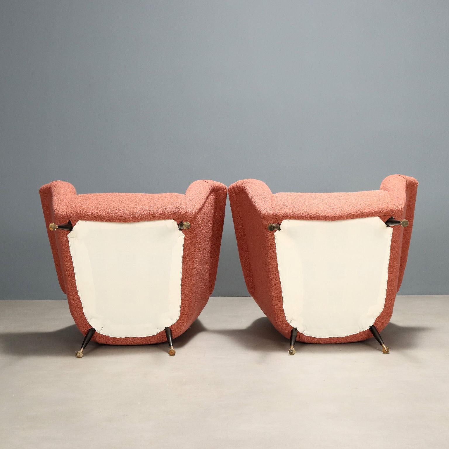 Pareja de sillones color salmón años 50-60, restaurados en venta 2