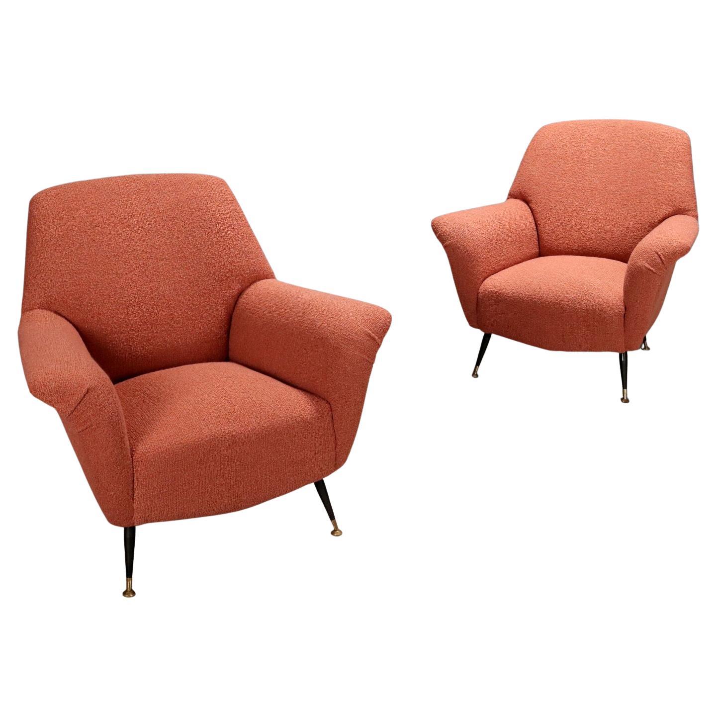 Pareja de sillones color salmón años 50-60, restaurados en venta
