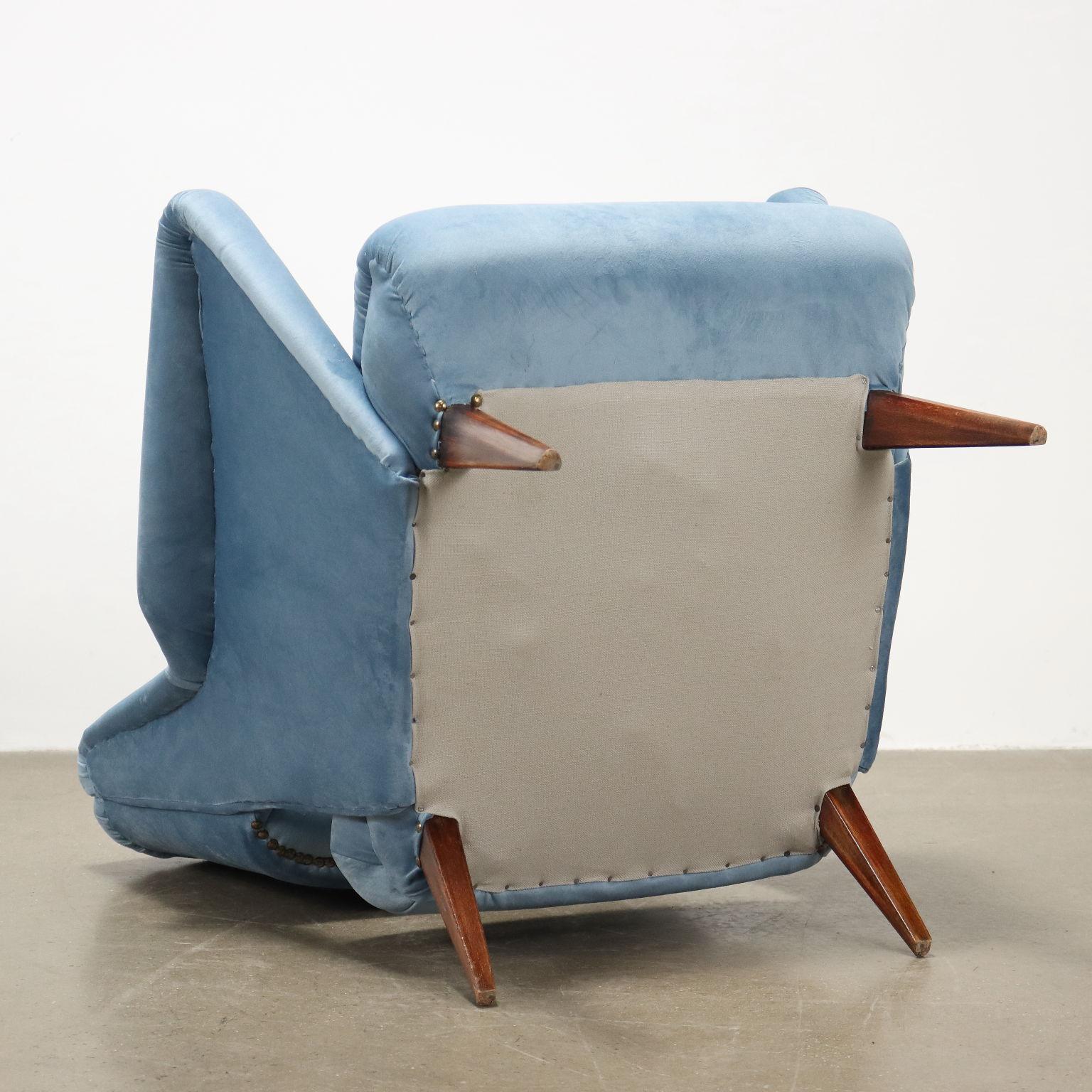 Pair of 1950s Blue Armchairs For Sale 4