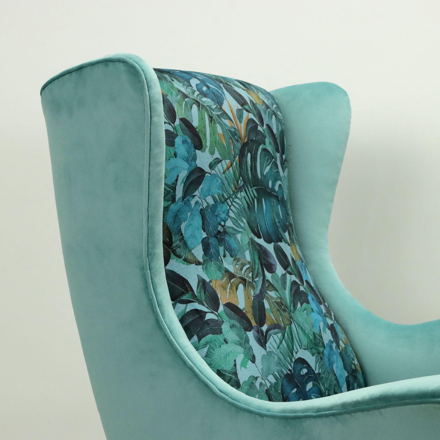 Italian Paire de fauteuils des années 1950 en bleu clair et multicolore en vente