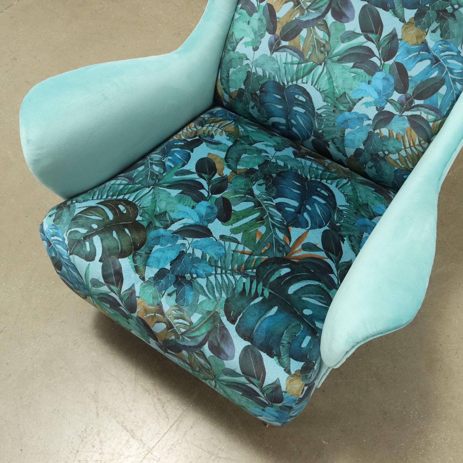 Laiton Paire de fauteuils des années 1950 en bleu clair et multicolore en vente