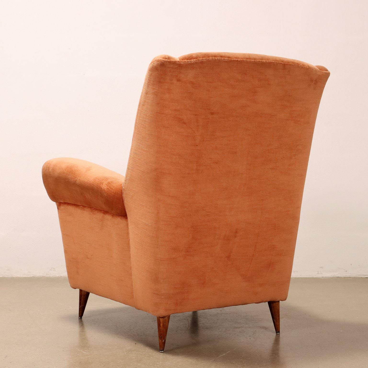 Pair of 1950s armchairs in orange velvet For Sale 2