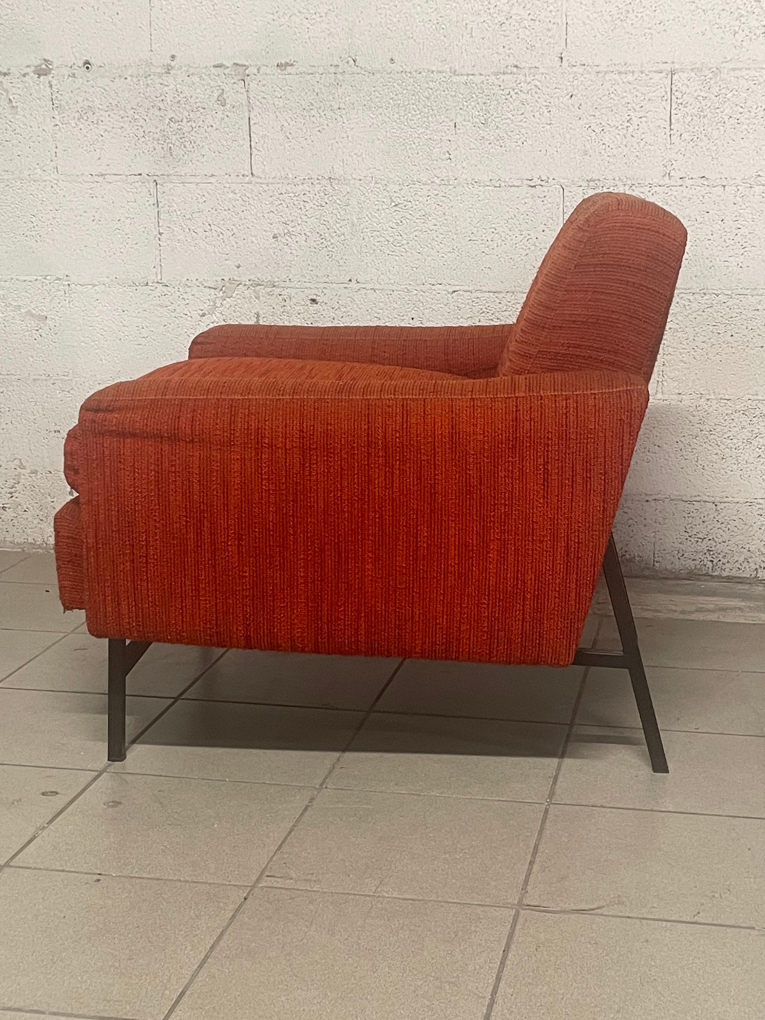 Pair of 1960s iron and fabric armchairs For Sale 6