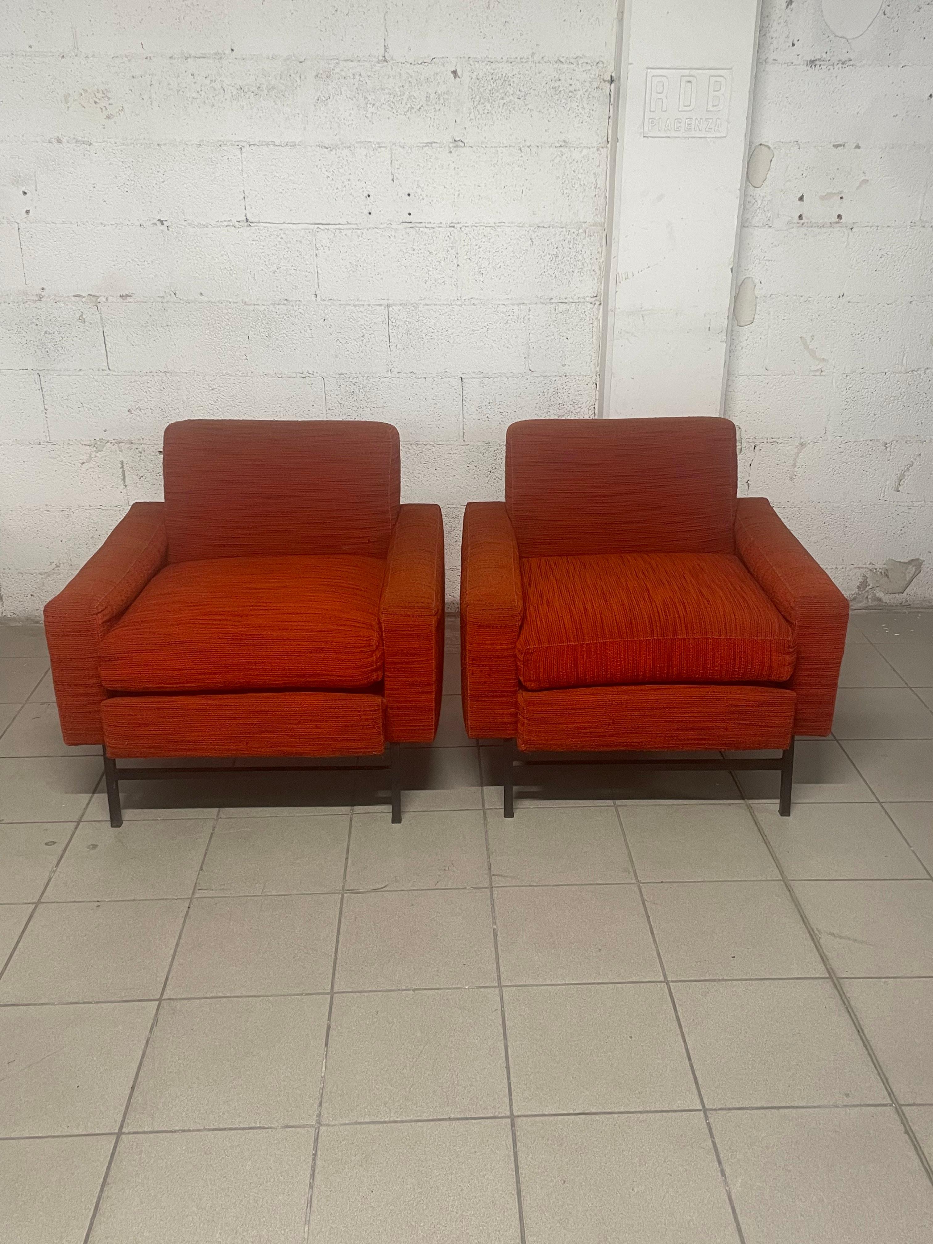 Paire de fauteuils en fer et tissu des années 1960 en vente 9