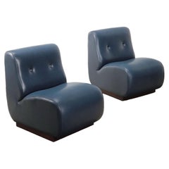 Coppia di Poltrone Anni 70 in finta pelle blu