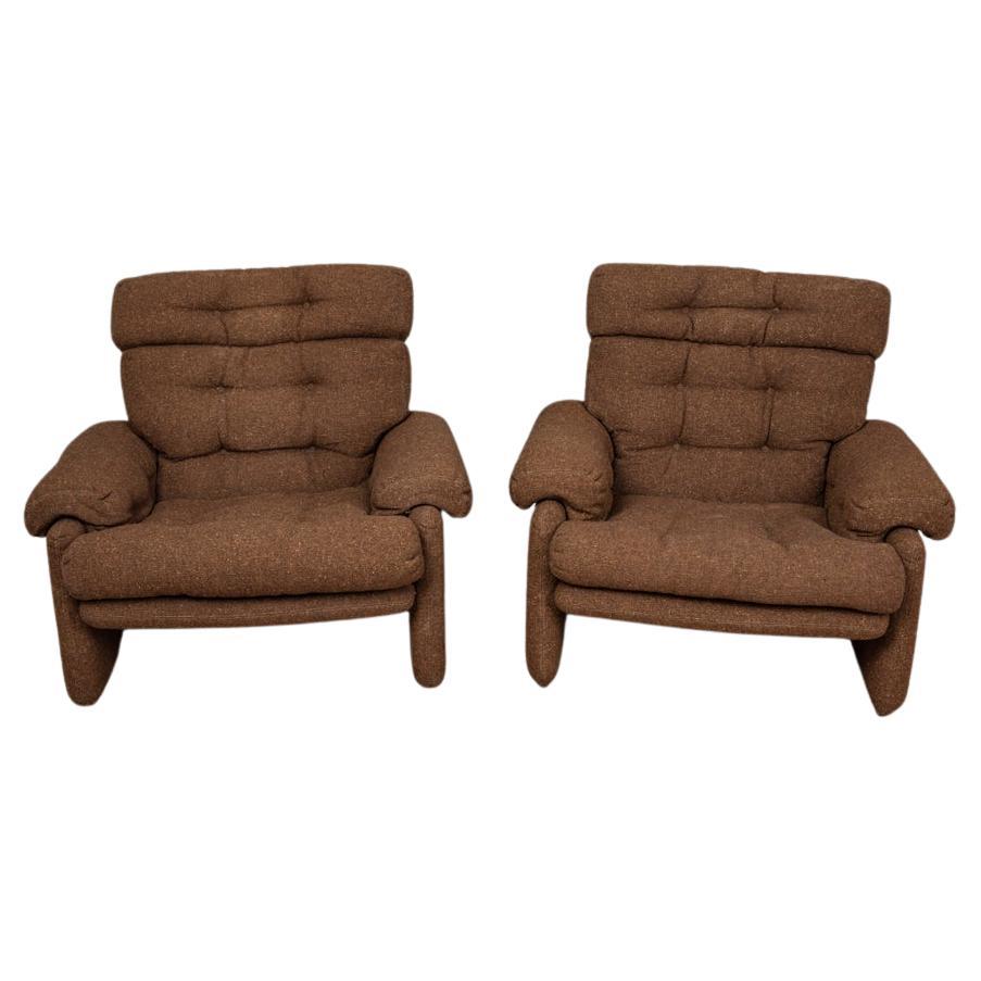 Pair of 1970s fabric armchairs mod. Coronado design Afra & Tobia Scarpa