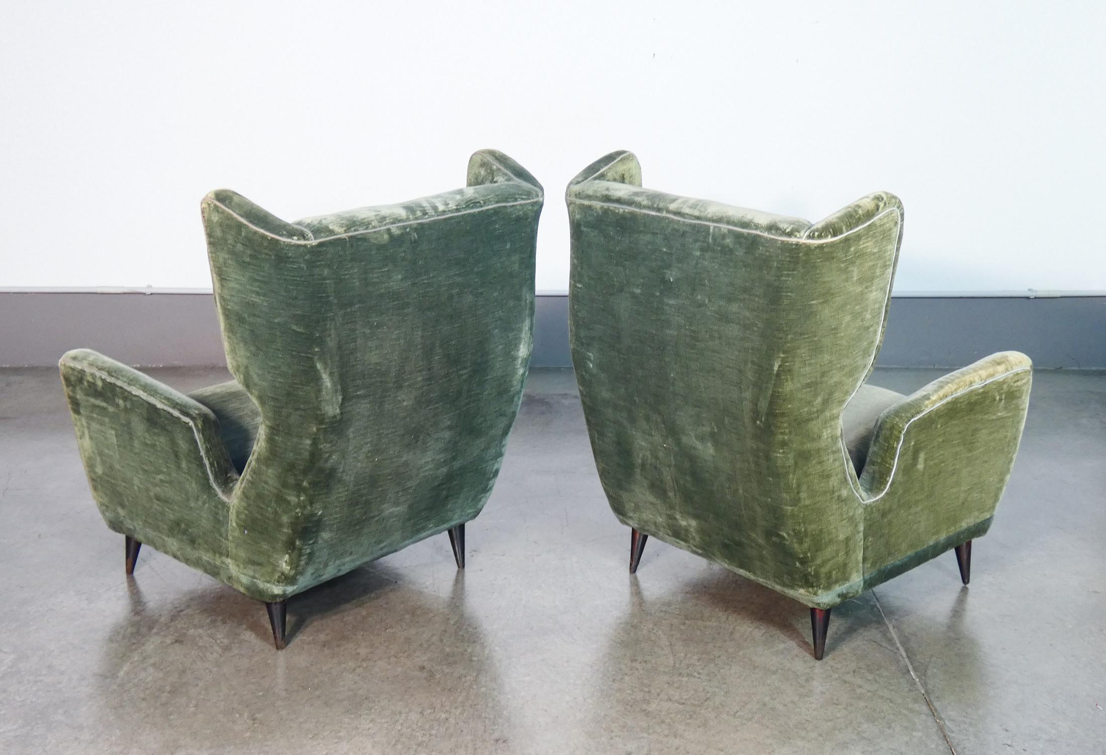 Pair of armchairs attributed to the hand of Giulio MINOLETTI & Giò PONTI. 1950s 4