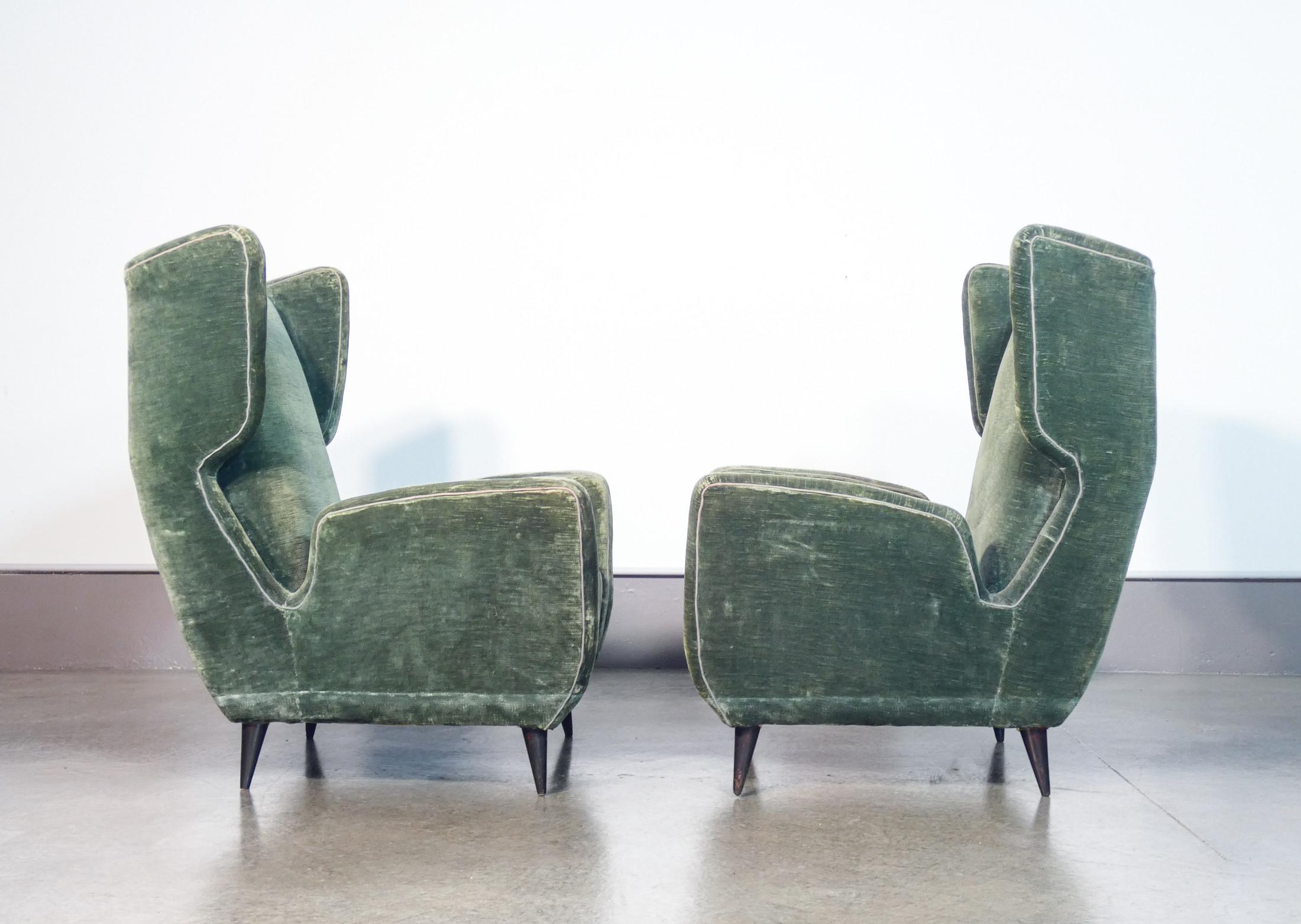Pair of armchairs attributed to the hand of Giulio MINOLETTI & Giò PONTI. 1950s 2
