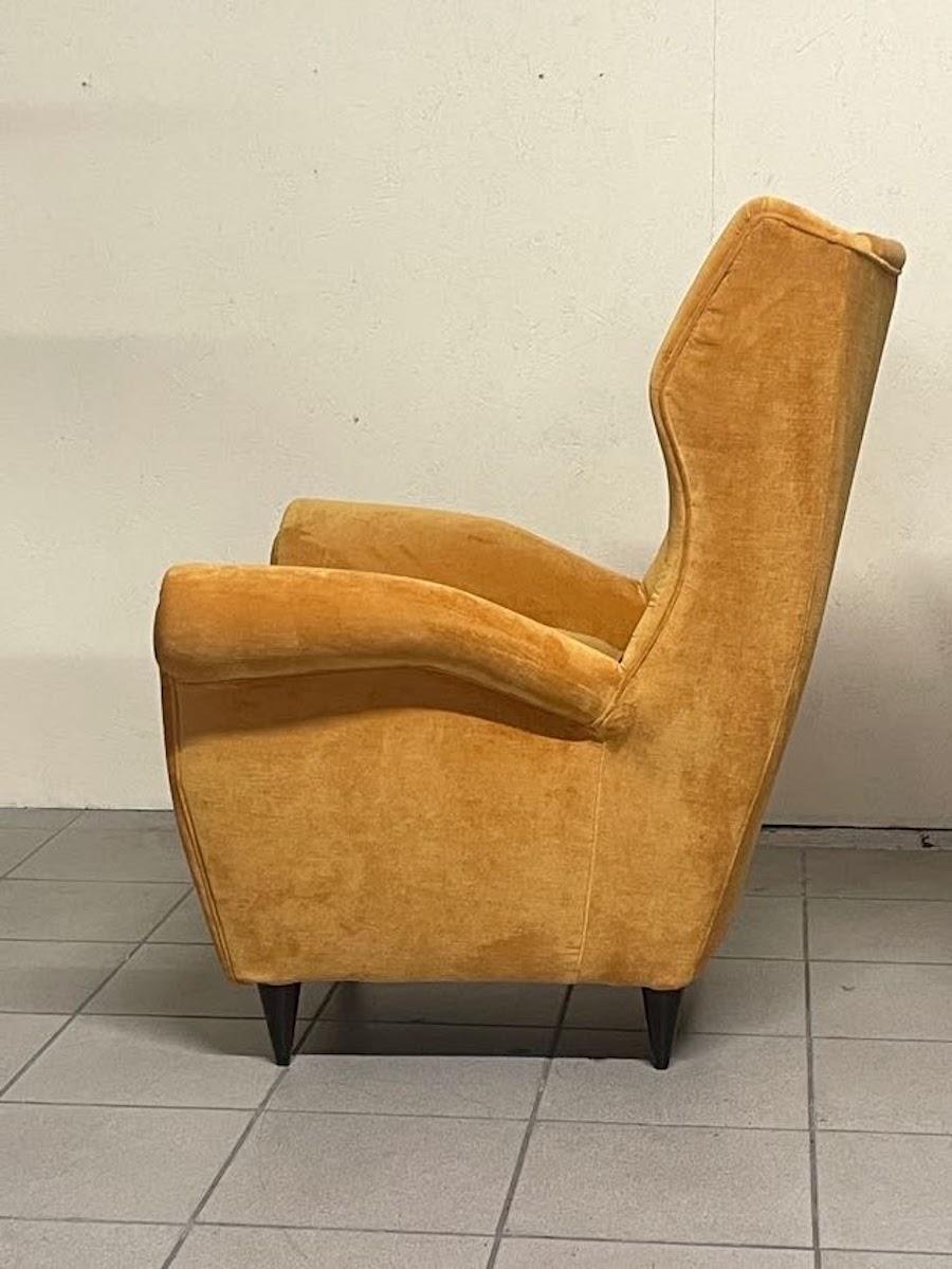 Pair of 1940s bergère armchairs, Italian manufacture For Sale 8