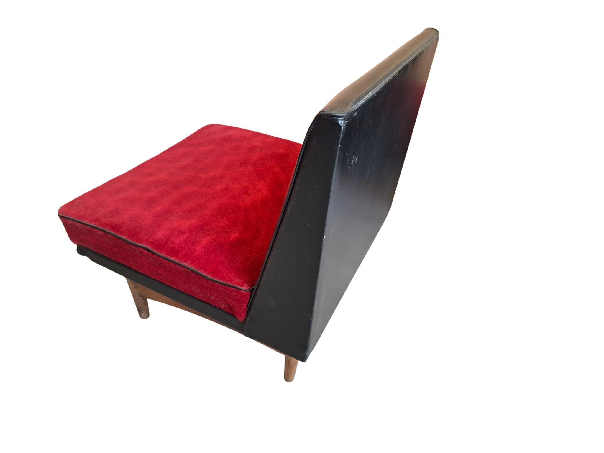 20th Century Pair of Vintage 50s Two-Tone Armchairs For Sale