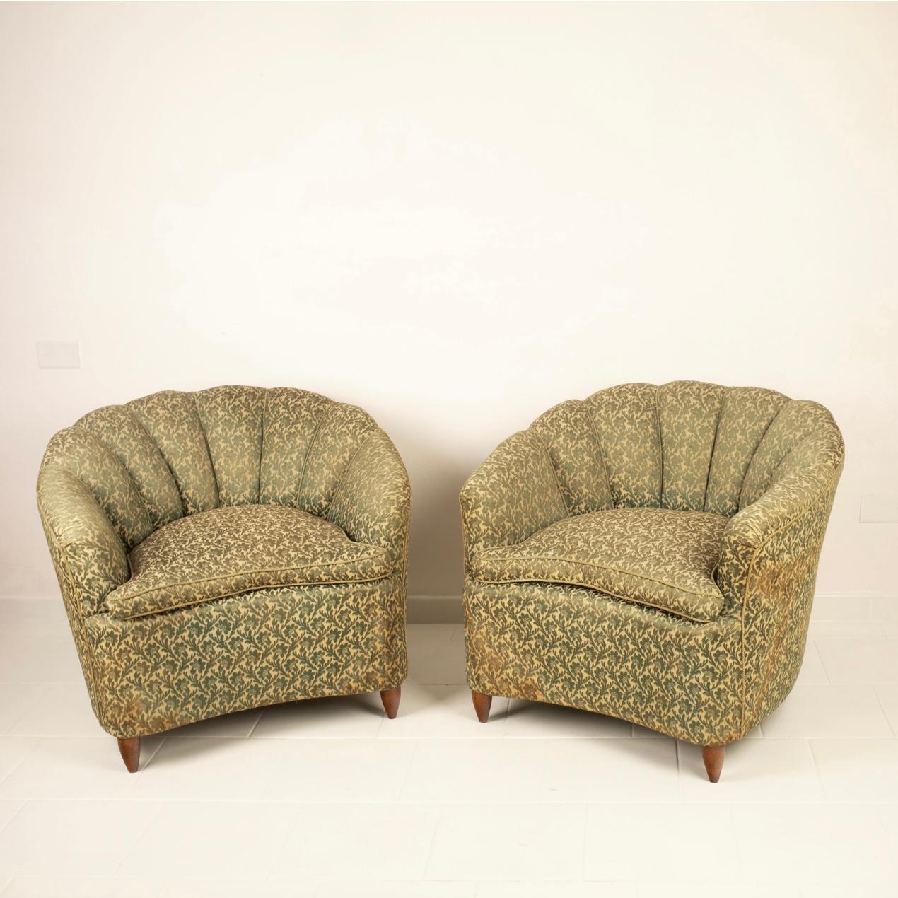Italian Pair of Giò Ponti Style Shell Armchairs for Home & Garden For Sale