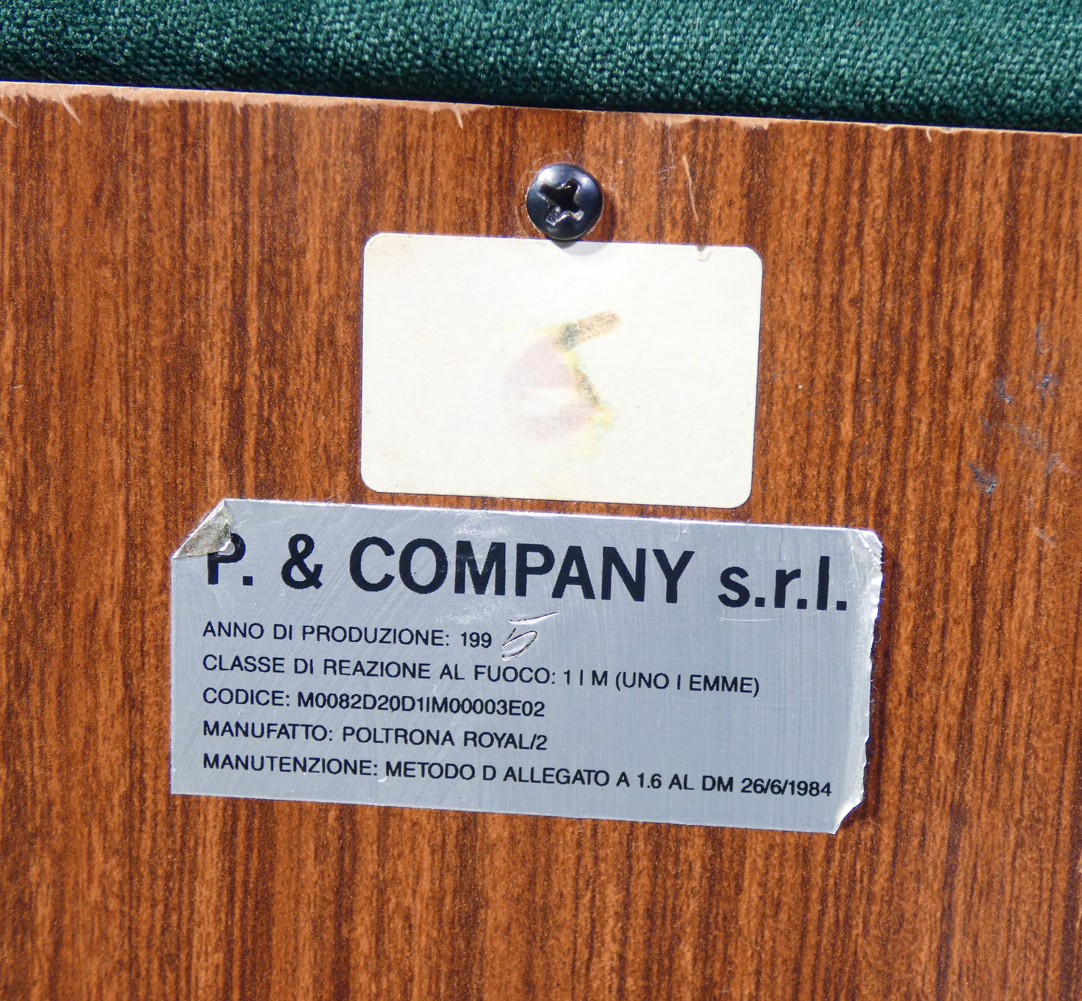 Coppia di poltrone da cinema vintage in legno, con seduta sollevabile. Italia 2