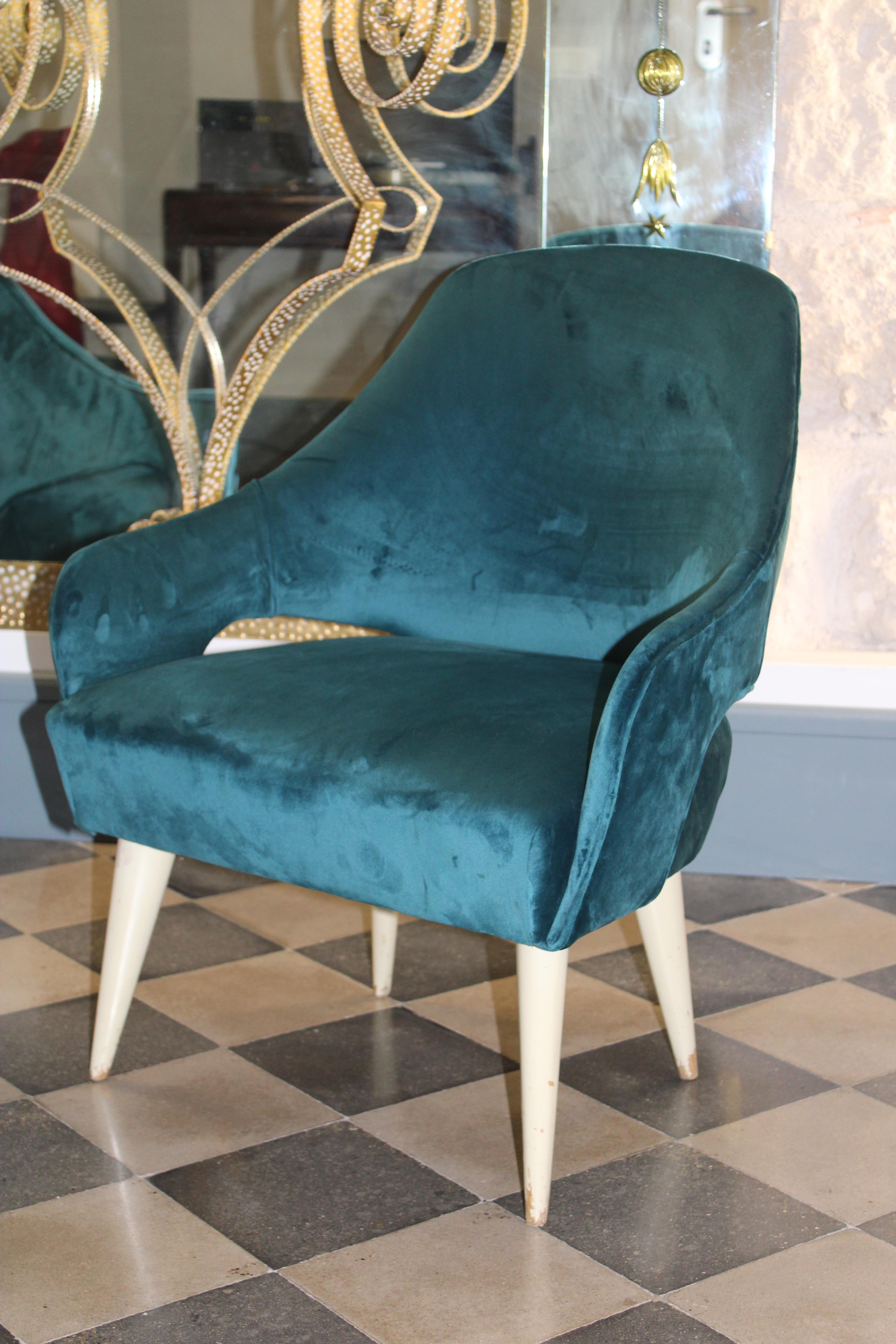 Paar Dassi 1950 Italia Sessel Grüner Samt Weiß Lackiert Holzfüße (Italian) im Angebot