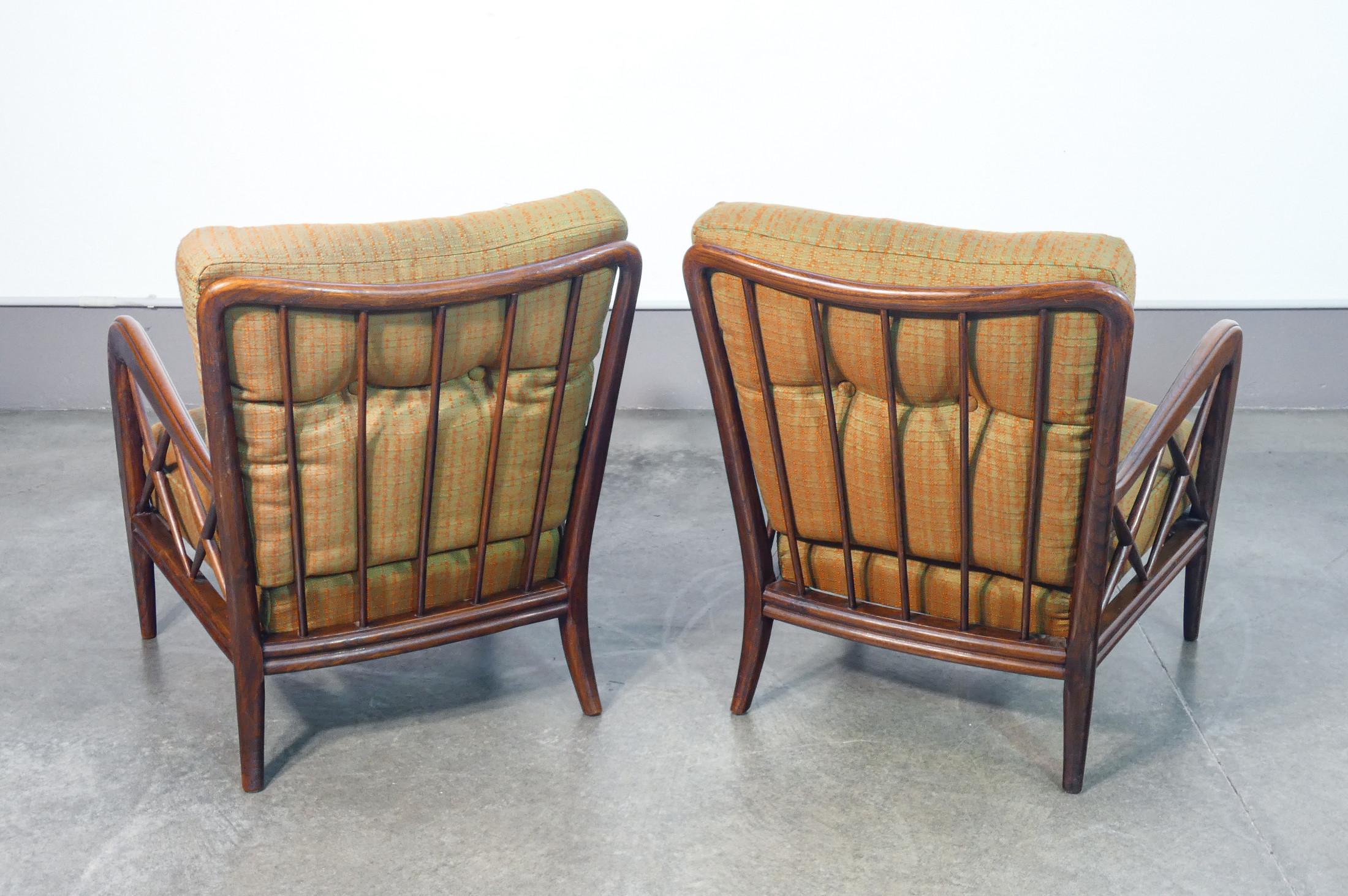 Pair of armchairs design Paolo BUFFA, in solid wood. Italy, 1940s 4