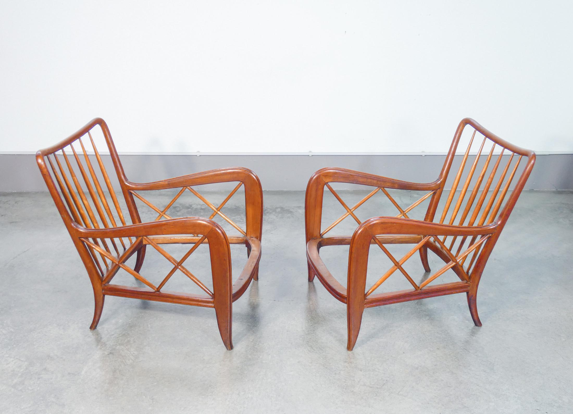 Pair of armchairs design Paolo BUFFA, in solid wood. Italy, 1940s 6