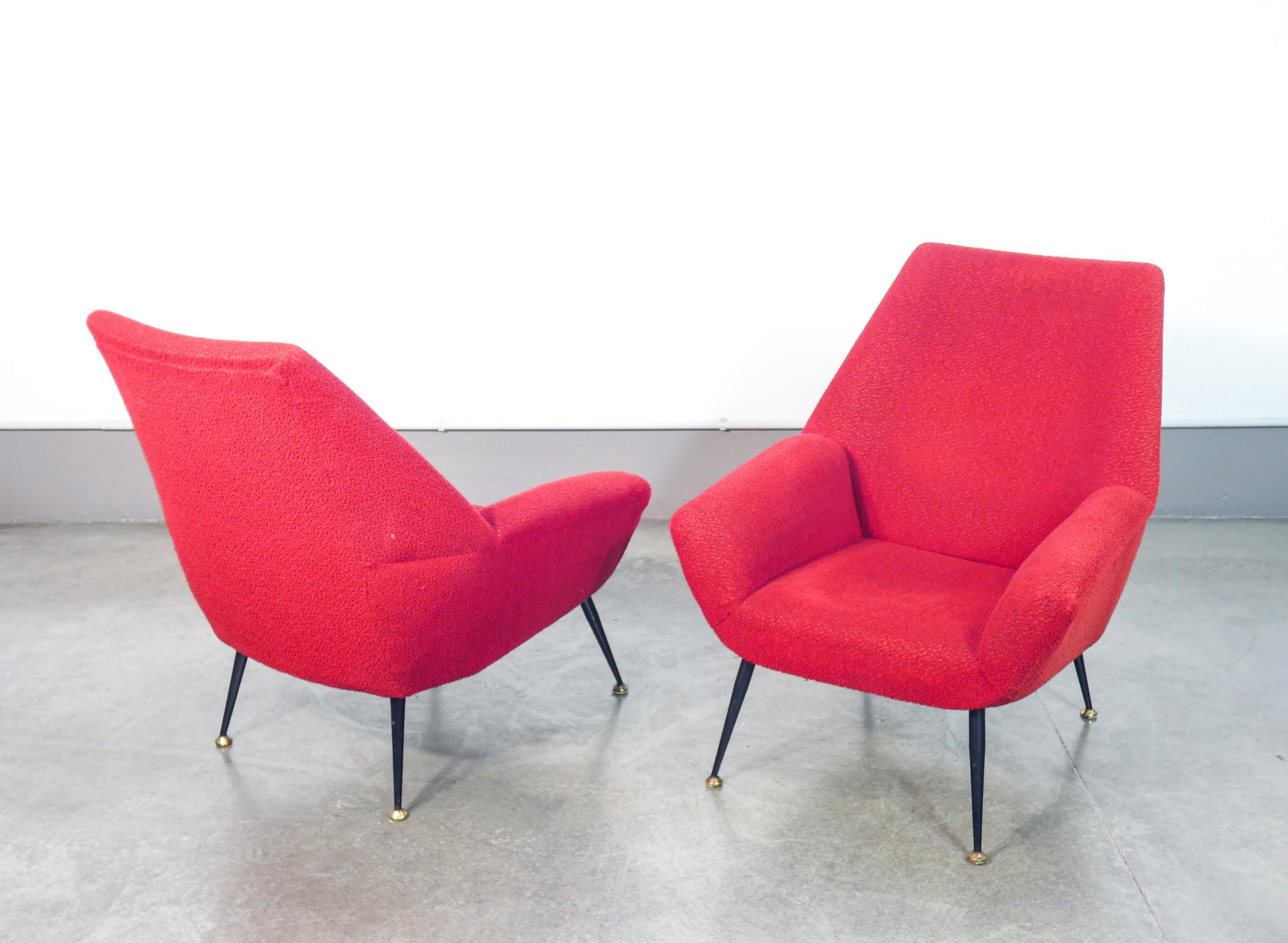 Coppia di poltrone
di design italiano nello
stile di Gigi RADICE.

ORIGINE
Italia

PERIODO
Anni 50

DESIGNER
La linea delle poltrone è riferibile al design italiano degli anni 50, in particolare ad alcuni disegni di Gigi Radice

DIMENSIONI
Altezza: