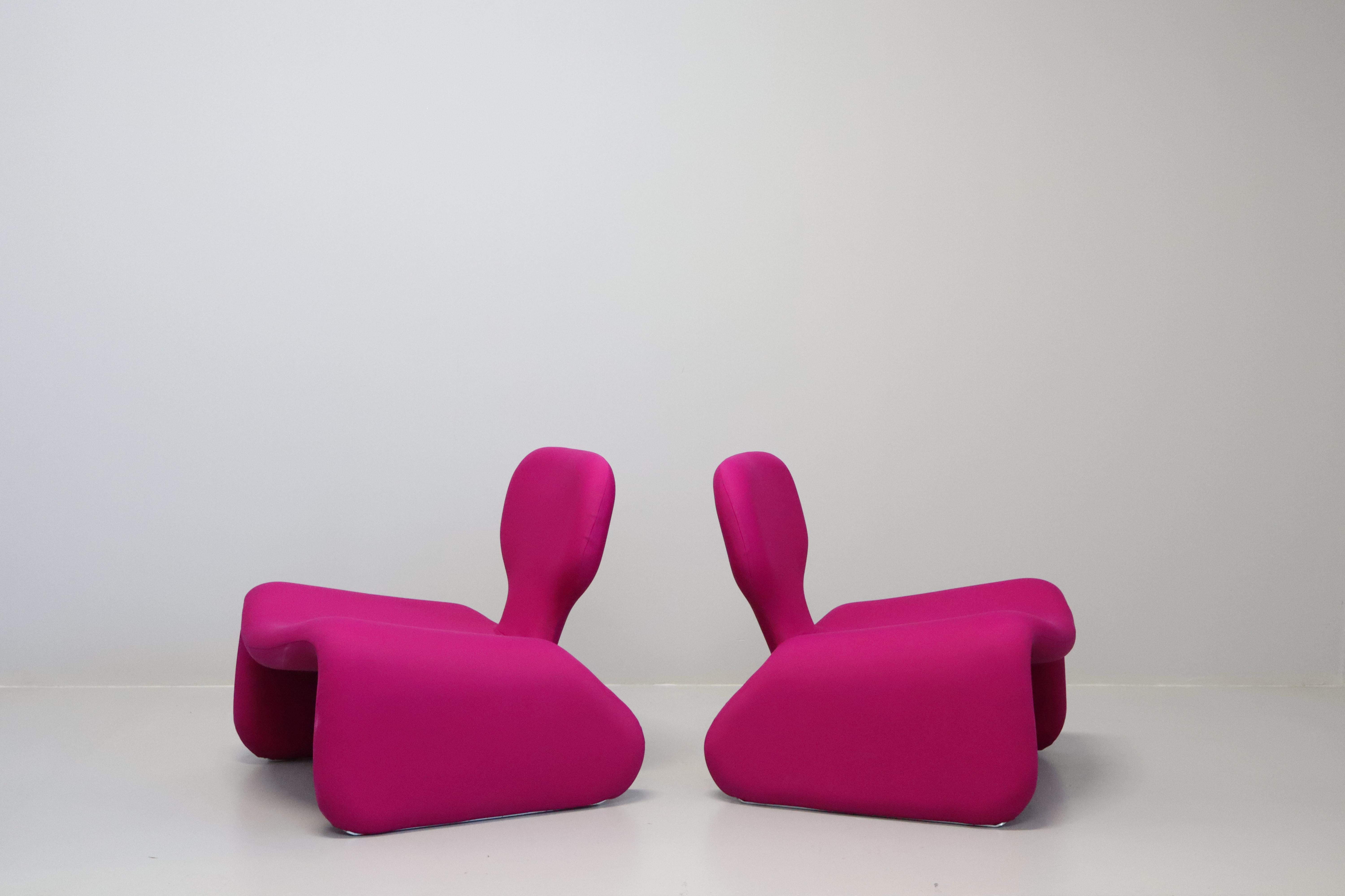 Pair of Djinn Armchairs and Footstools by Olivier Mourgue for Airborne For Sale 3
