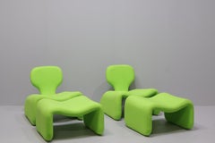 Ein Paar Dschinn-Sessel und -Fußhocker von Olivier Mourgue für Airborne