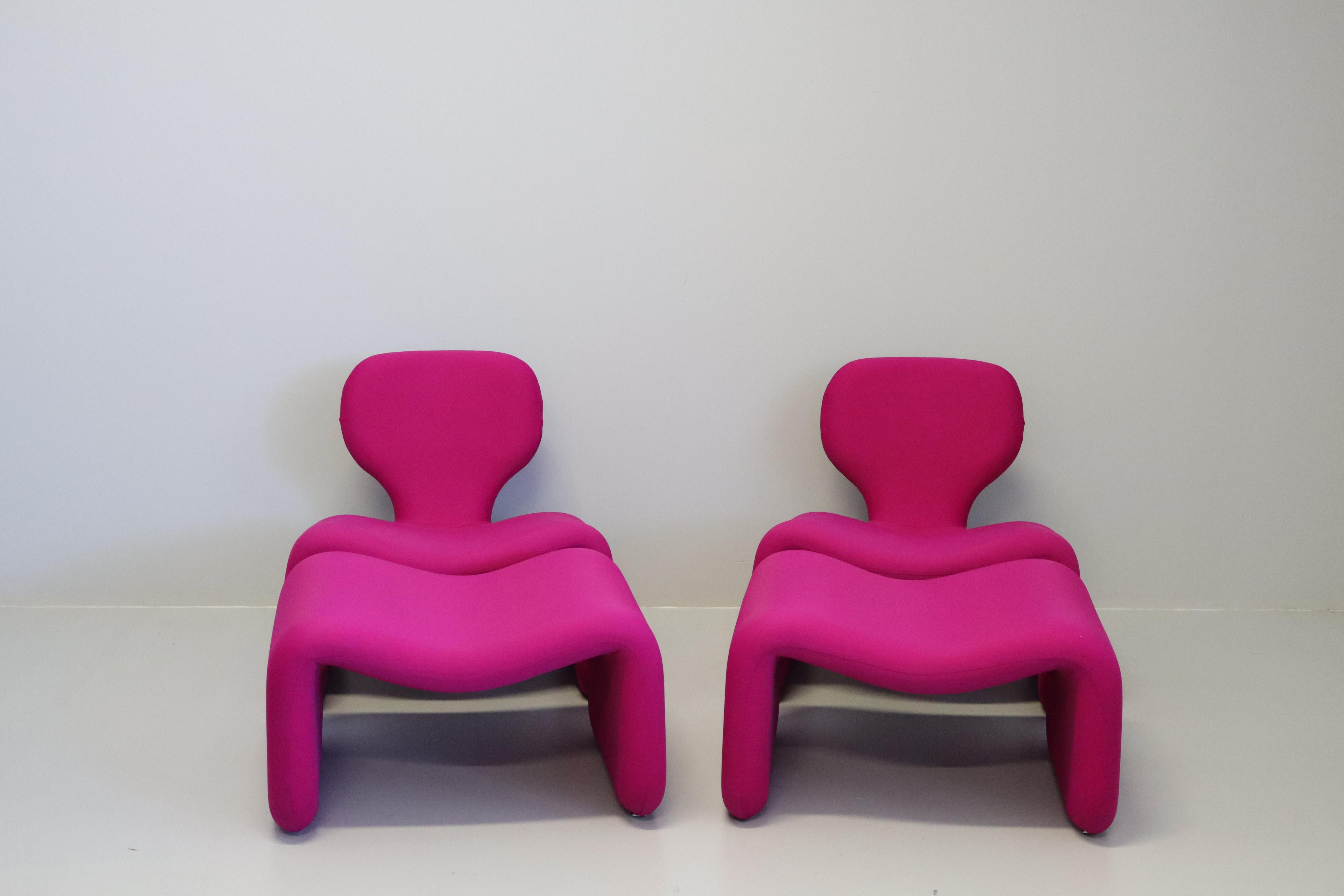 Mid-Century Modern Pair of Djinn Armchairs and Footstools by Olivier Mourgue for Airborne For Sale