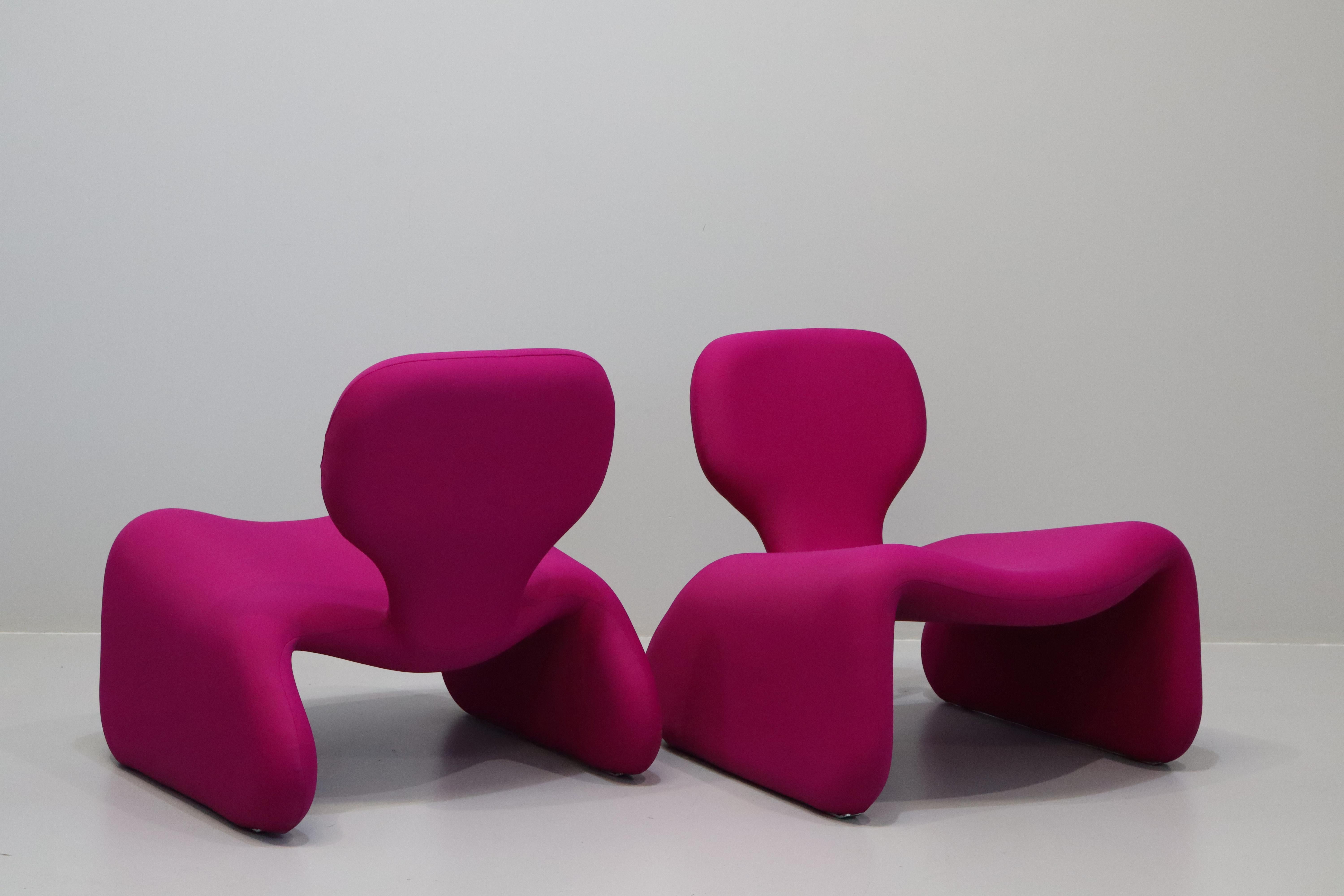 French Pair of Djinn Armchairs and Footstools by Olivier Mourgue for Airborne For Sale